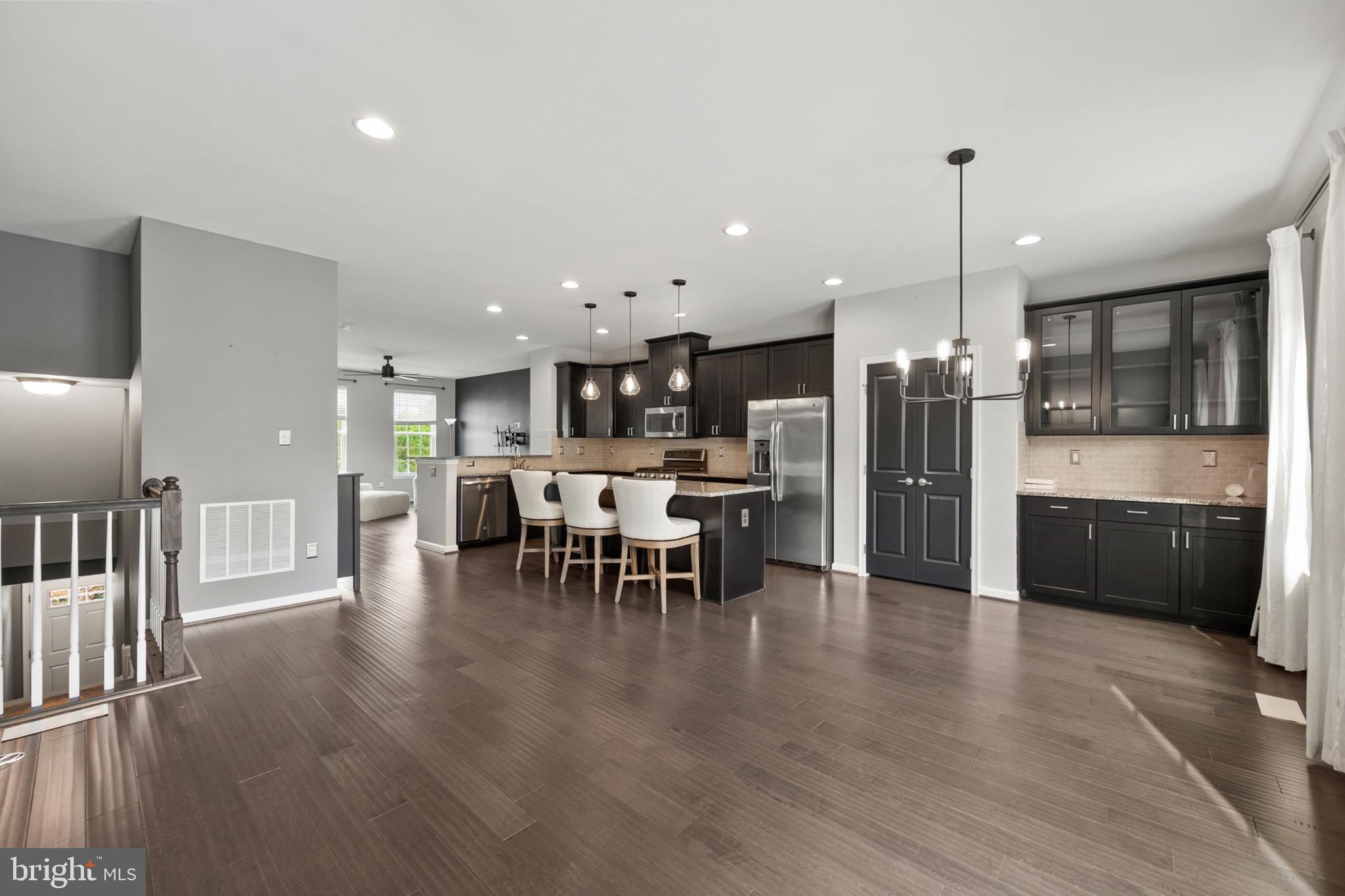 LAKE FREDERICK - Residential