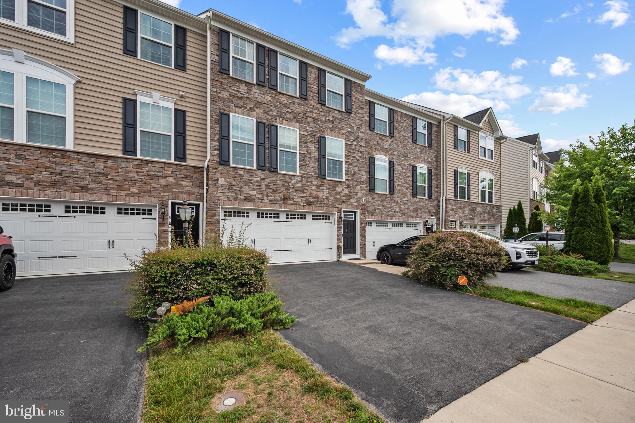 LAKE FREDERICK - Residential