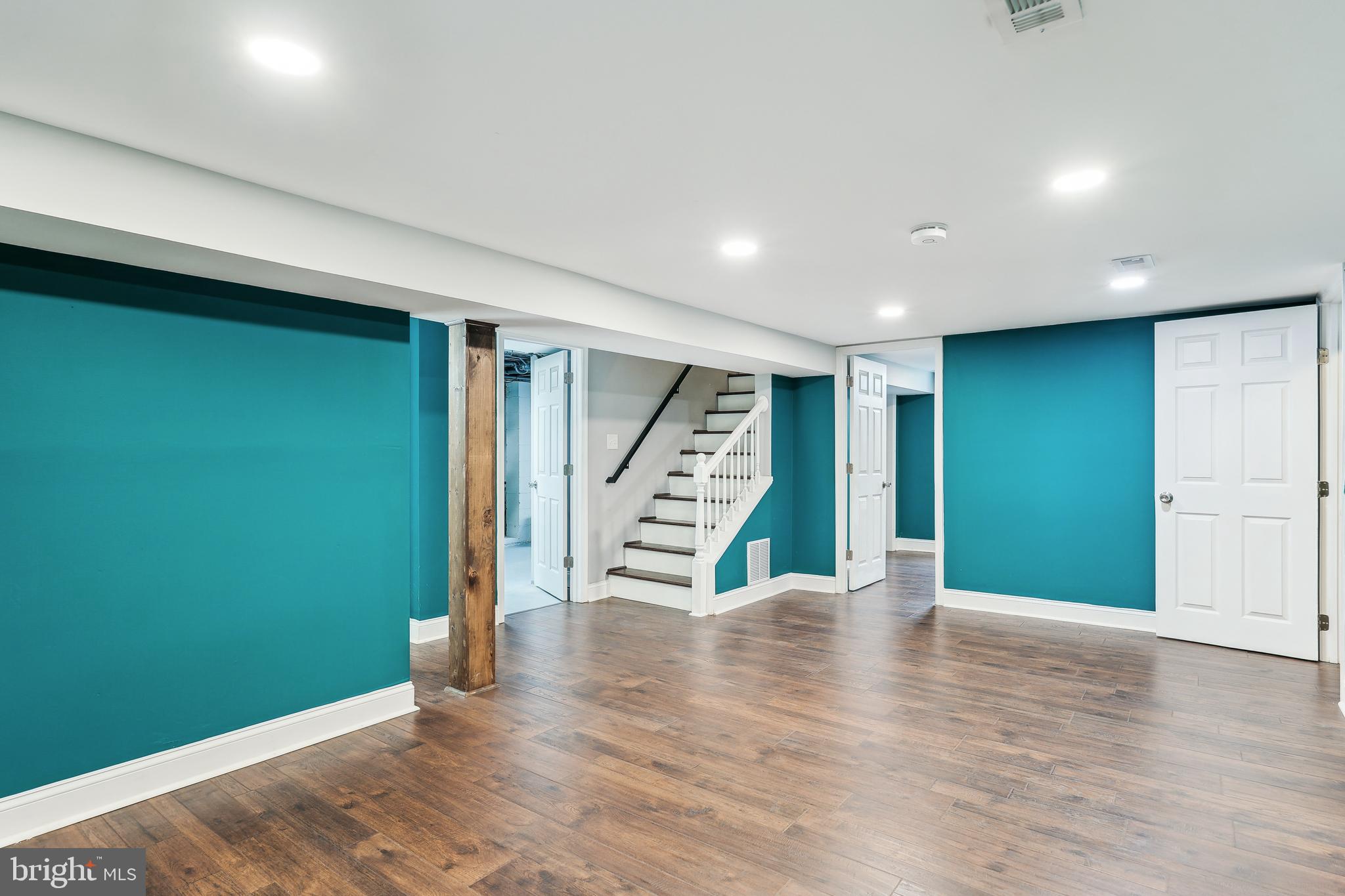 COLONIAL PARK - Residential