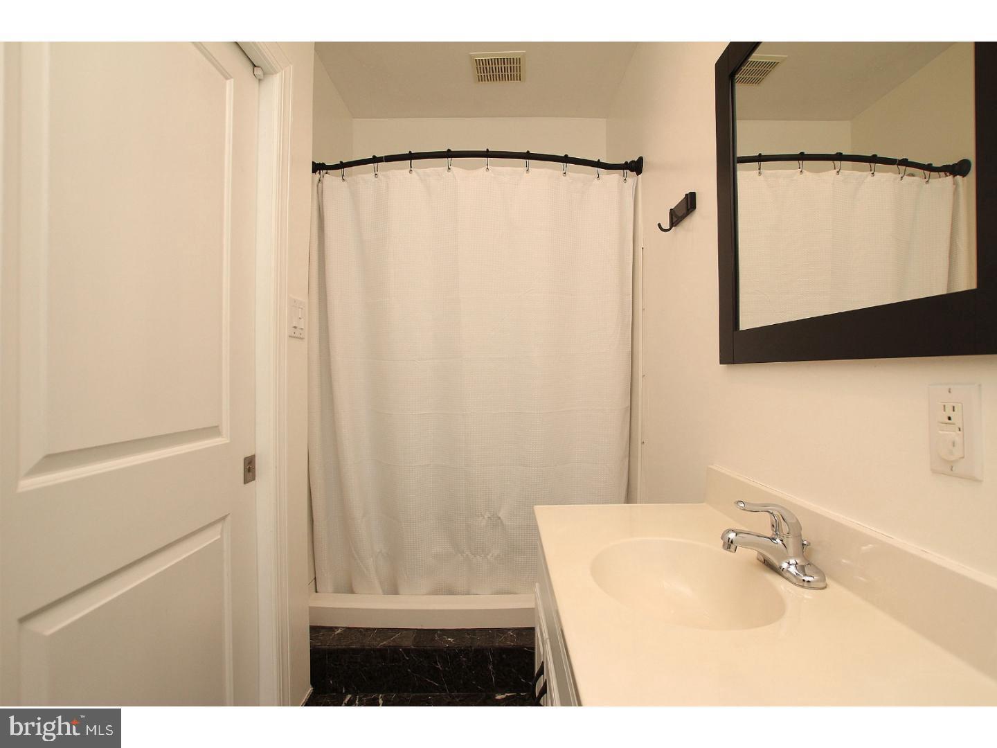 NORTHERN LIBERTIES - Residential Lease