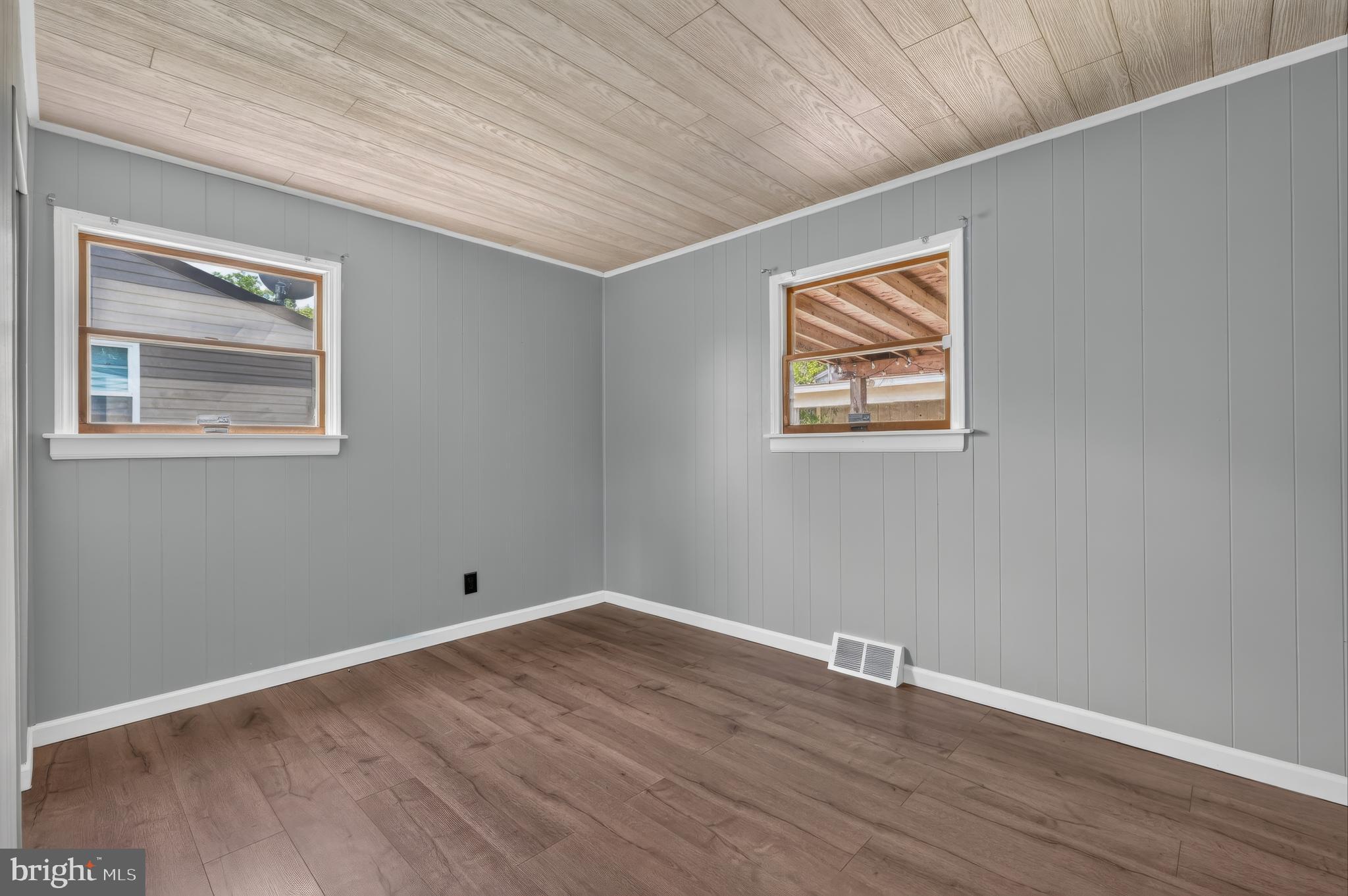 ELKWOOD ESTATES - Residential