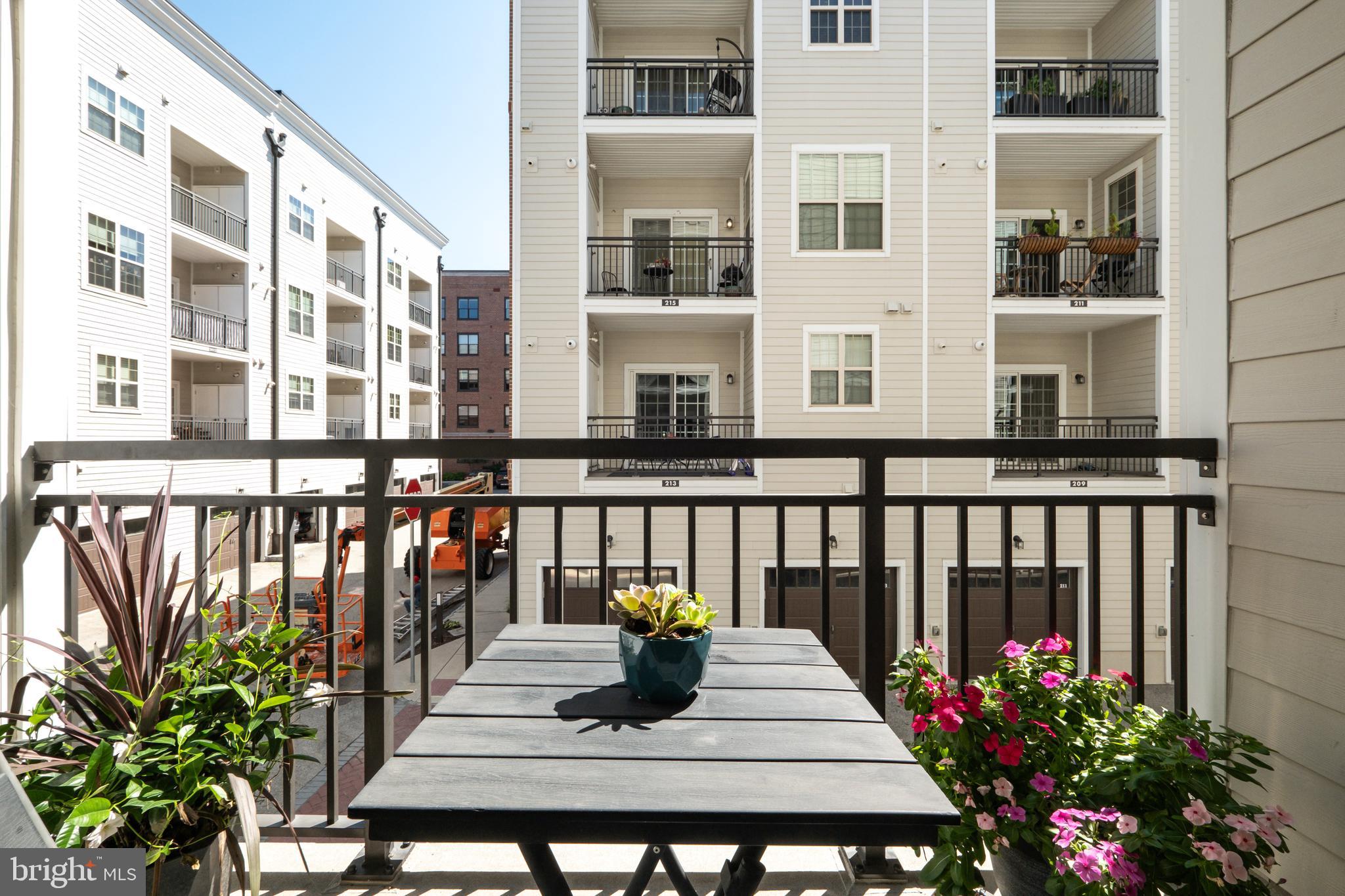2400 SOUTH - Residential