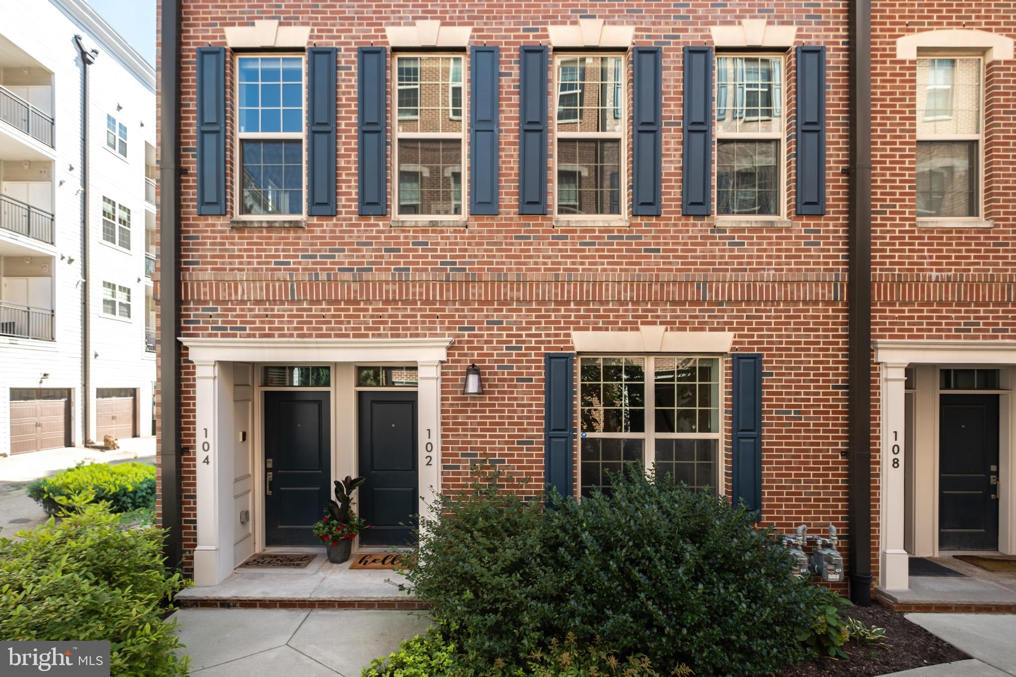 2400 SOUTH - Residential