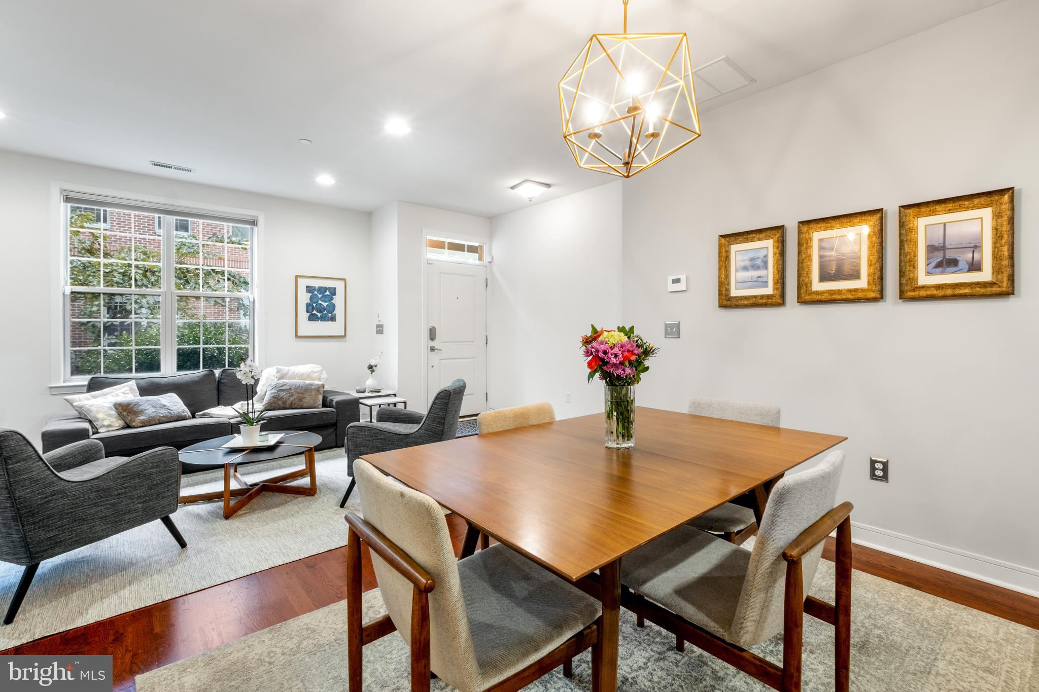 2400 SOUTH - Residential