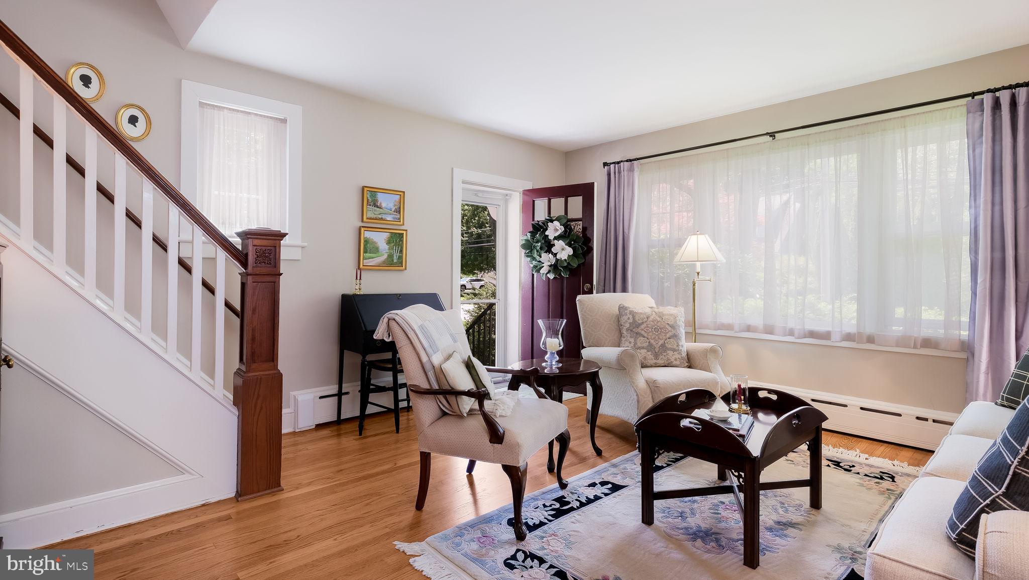 IRON HILL - Residential