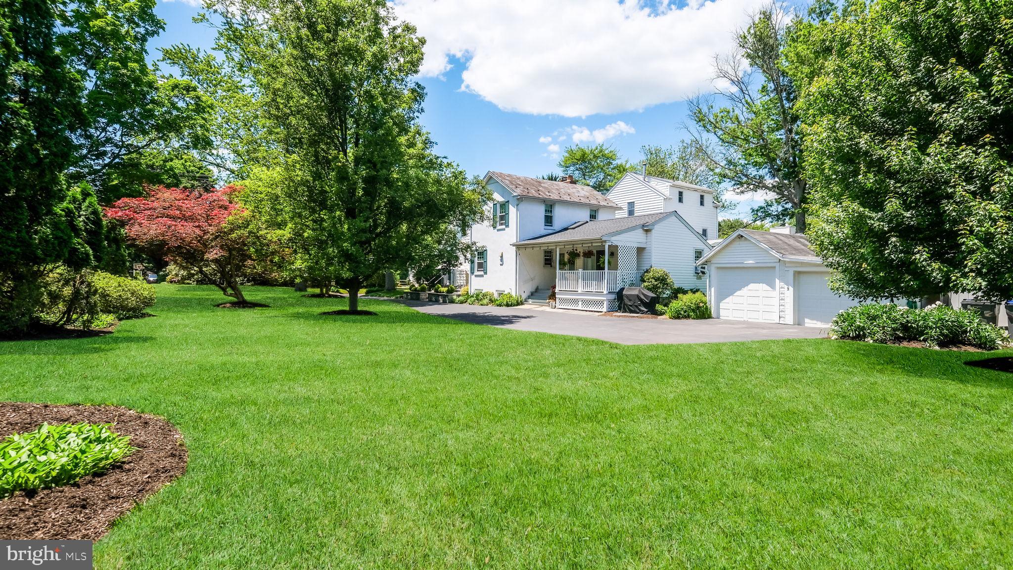 IRON HILL - Residential