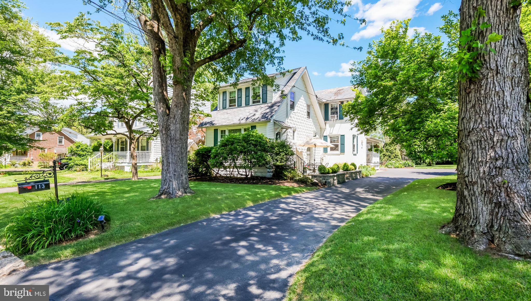 IRON HILL - Residential