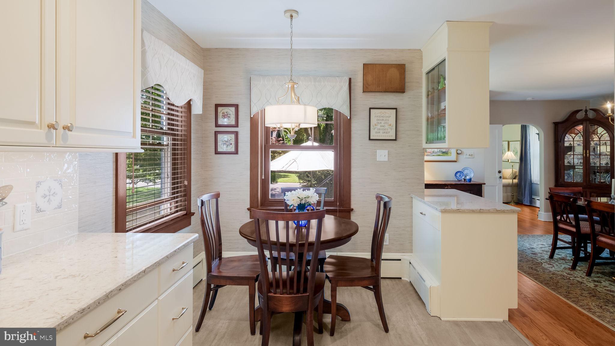 IRON HILL - Residential