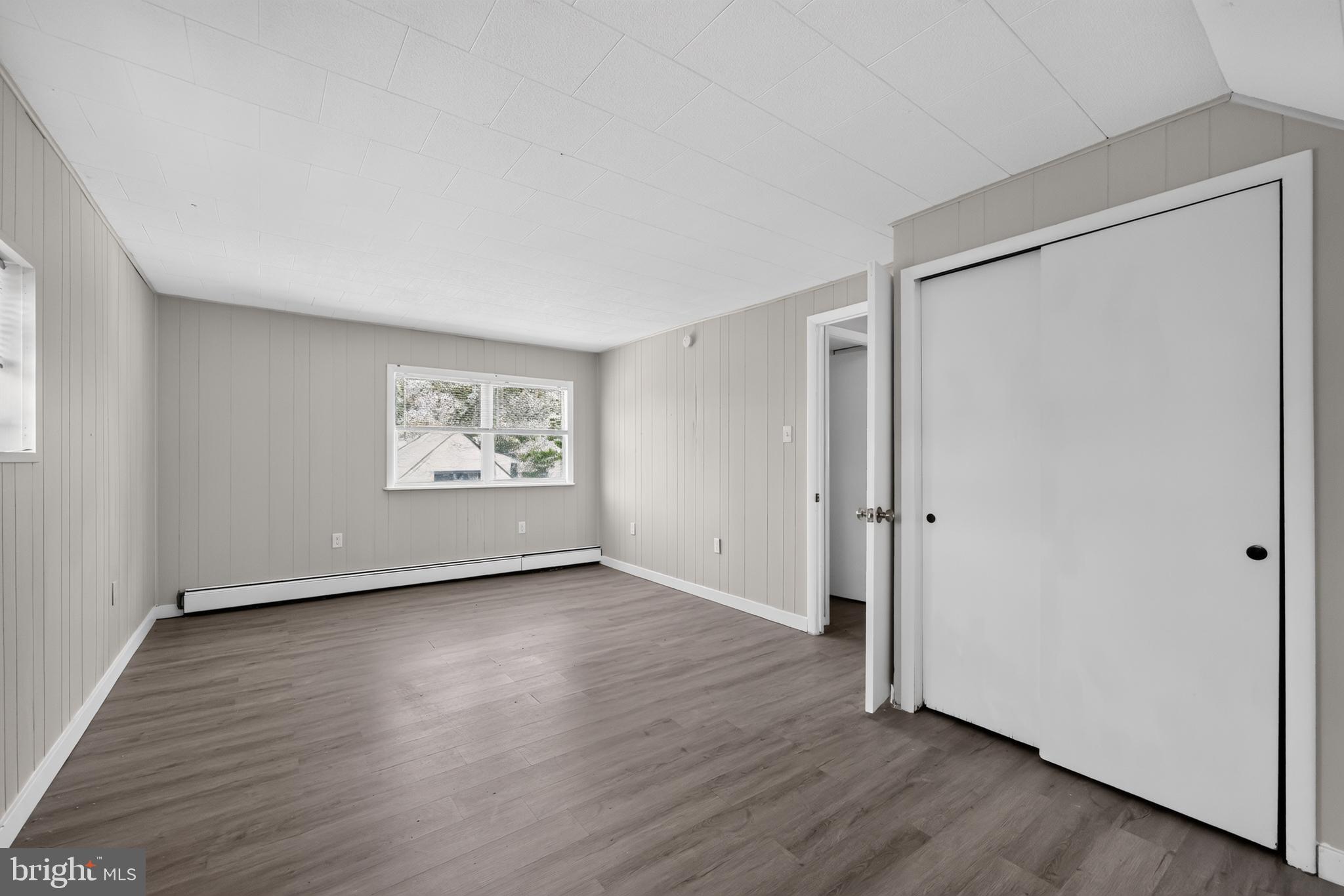 ROXBOROUGH - Residential
