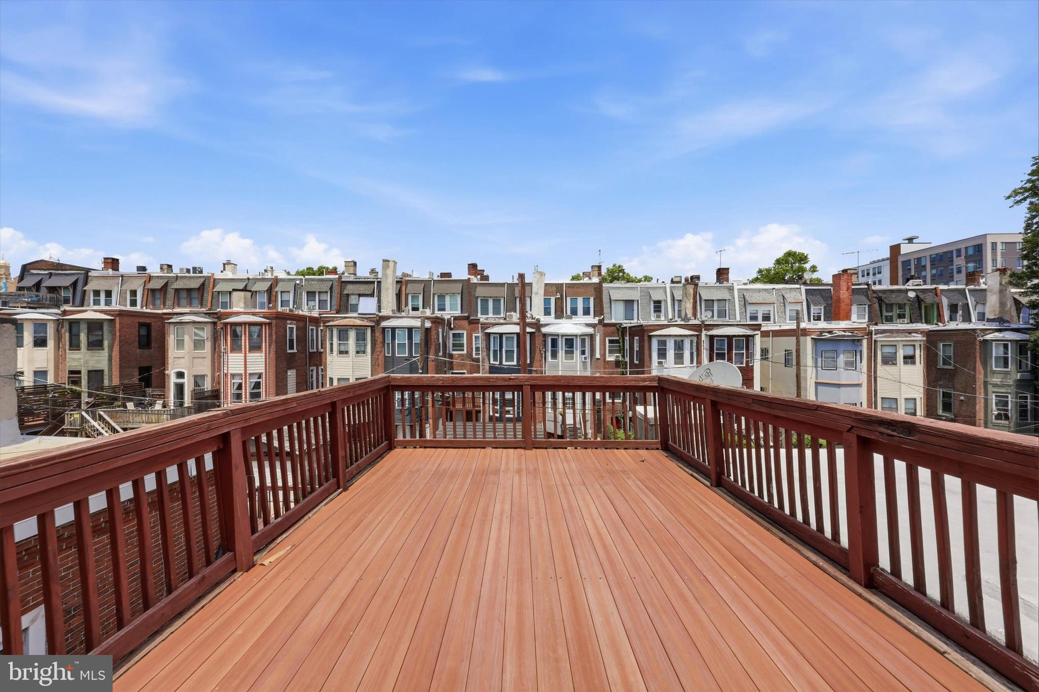UNIVERSITY CITY - Residential