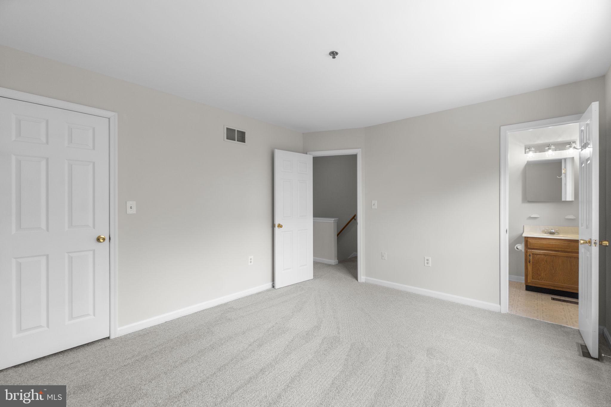 MT AIRY MANORS - Residential