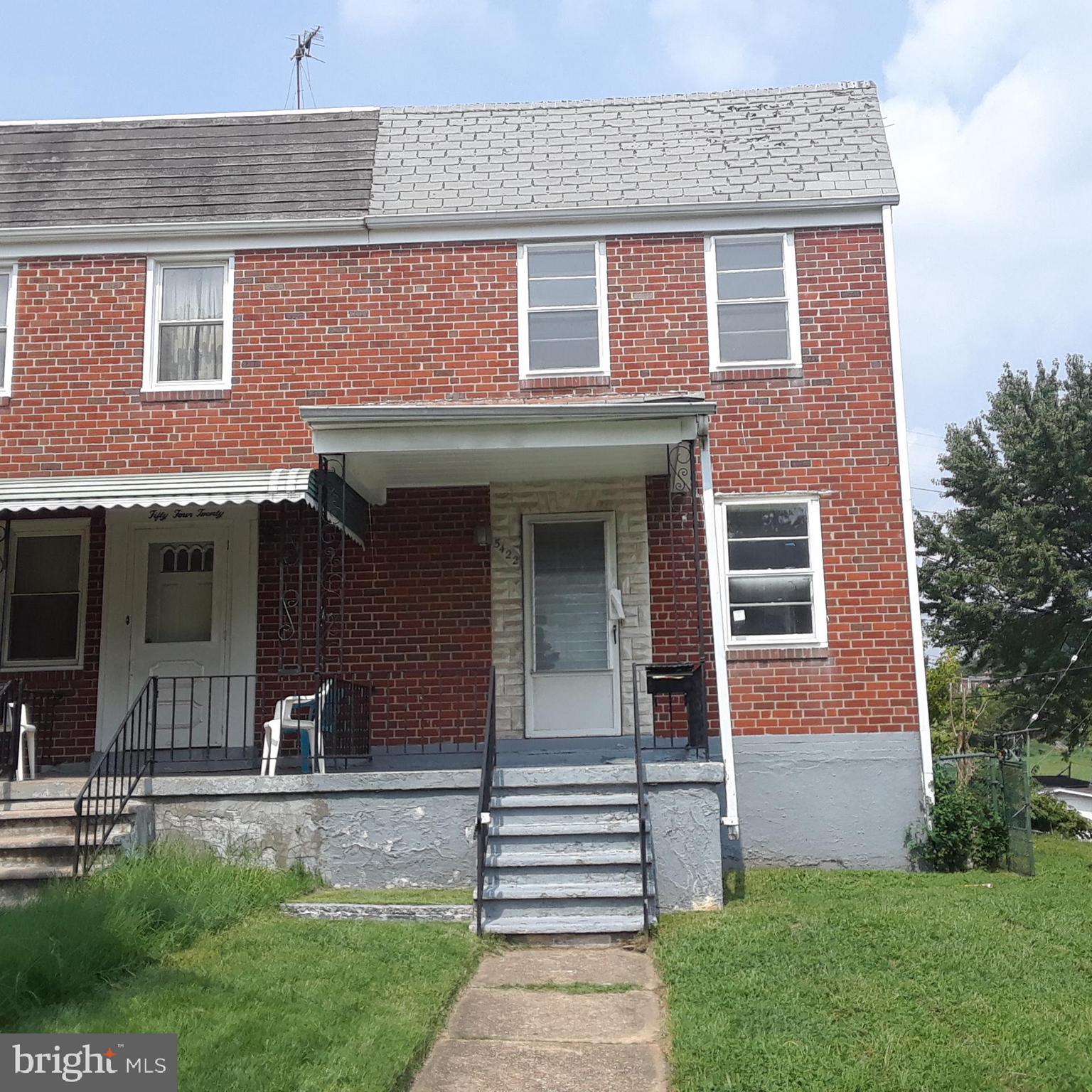 Check out this stunning opportunity to own an end-of-the group brick rowhouse in Frankford Gardens. Enjoy spacious room sizes, wood and carpet flooring, separate dining room,  enclosed front porch and large rear yard that can be converted into parking pad.  The partially finished basement can be used as extra storage or converted to additional living space. Great location - near schools, shopping area and commuter routes.