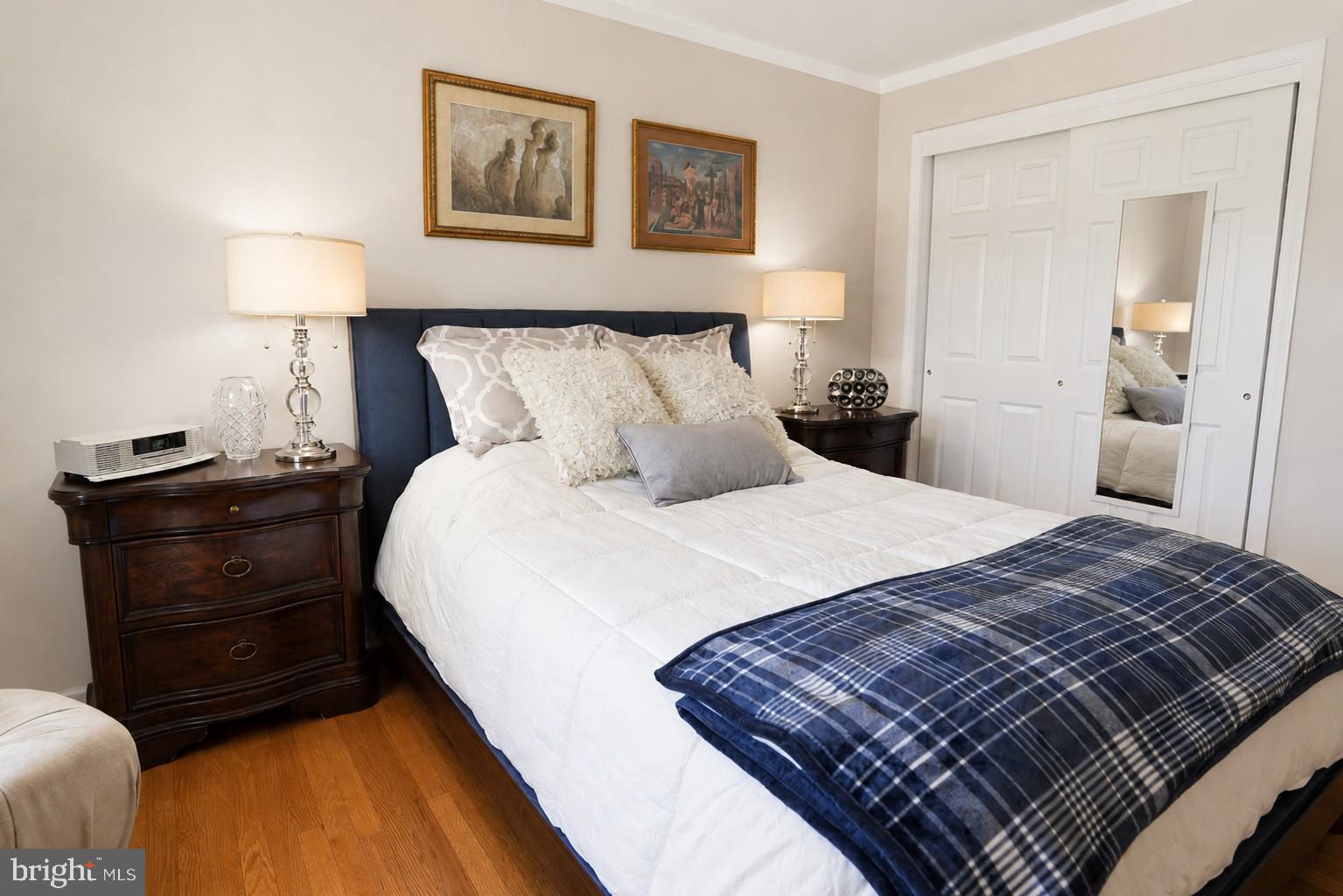 CARAVEL WOODS - Residential