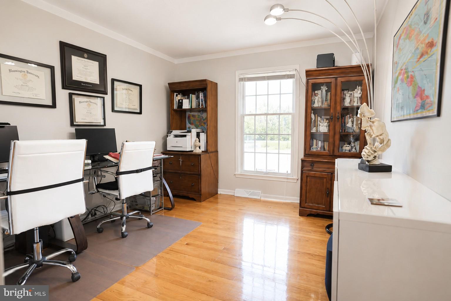 CARAVEL WOODS - Residential