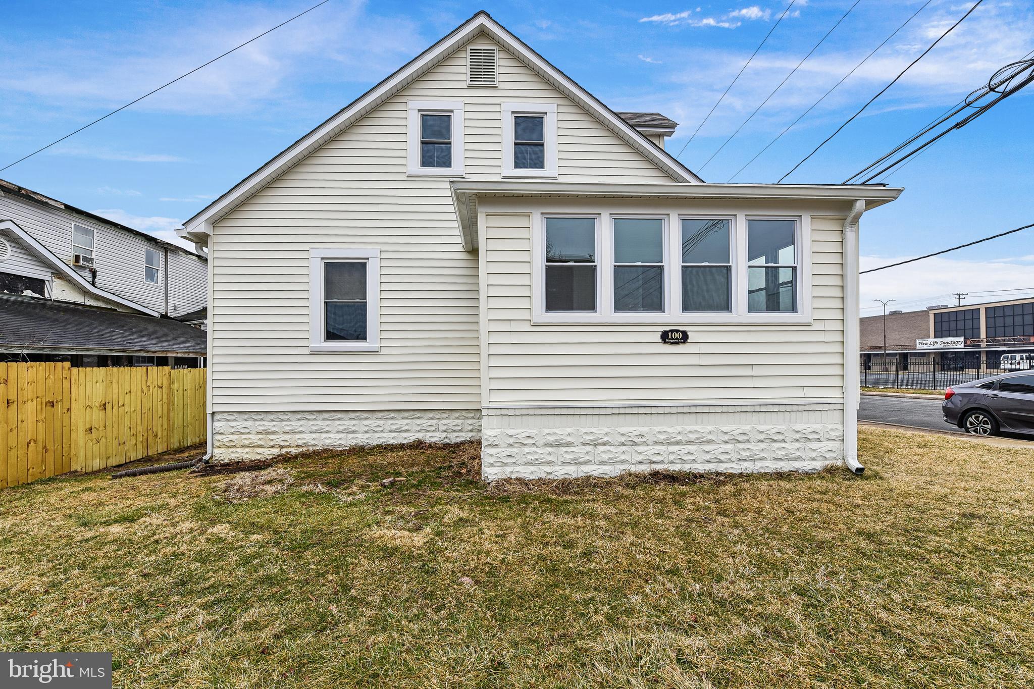 ESSEX - Residential
