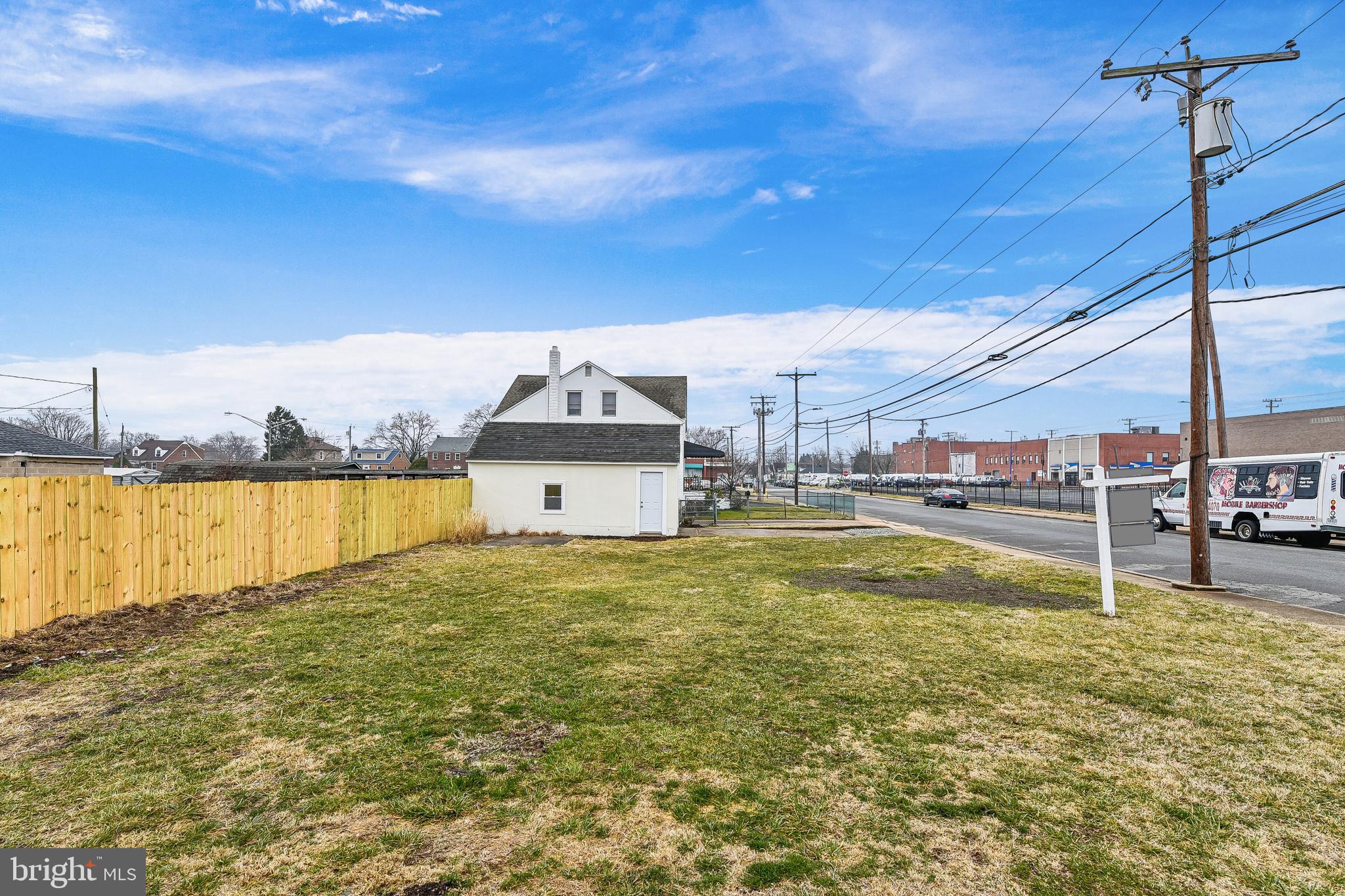 ESSEX - Residential