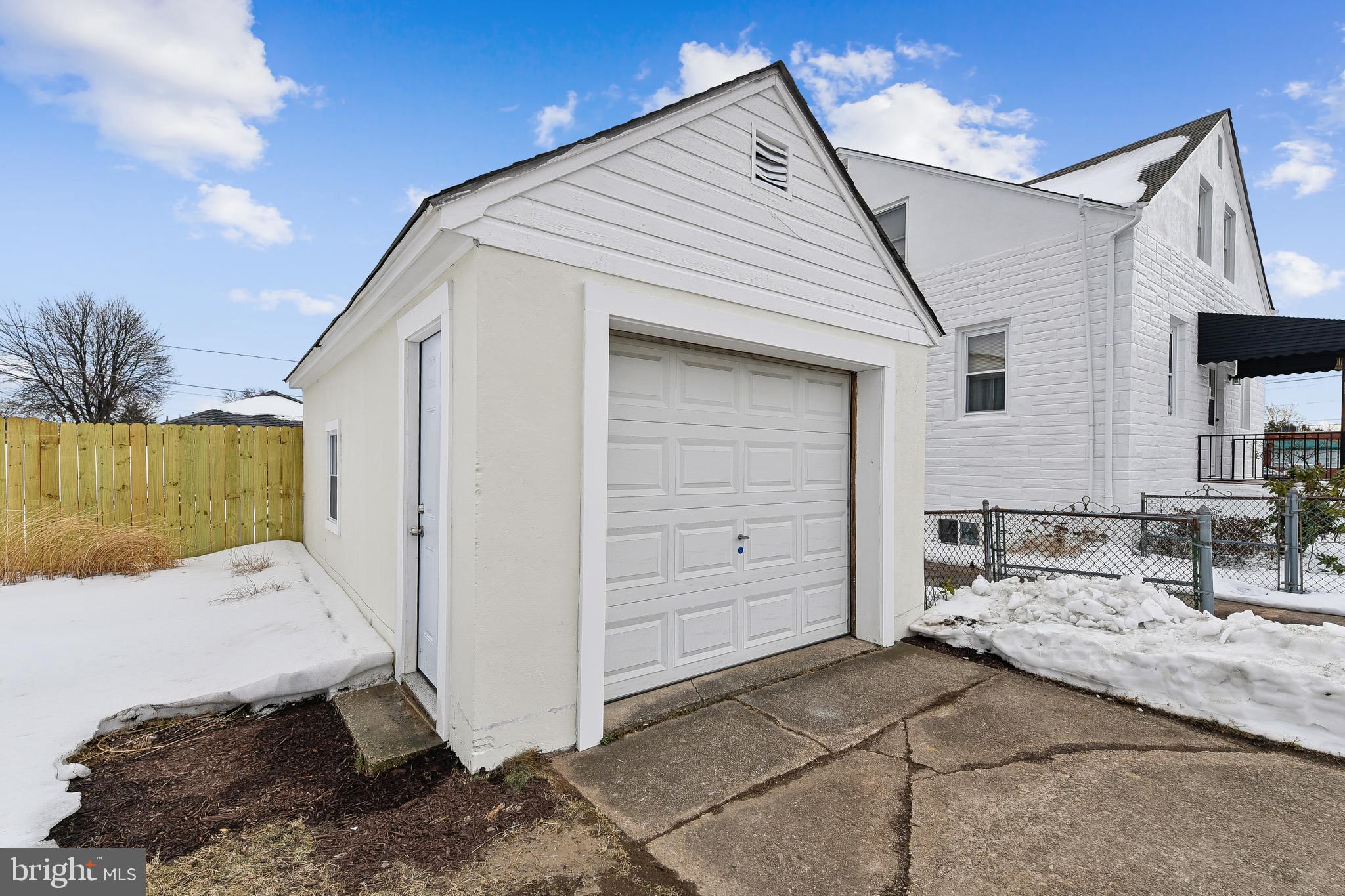 ESSEX - Residential