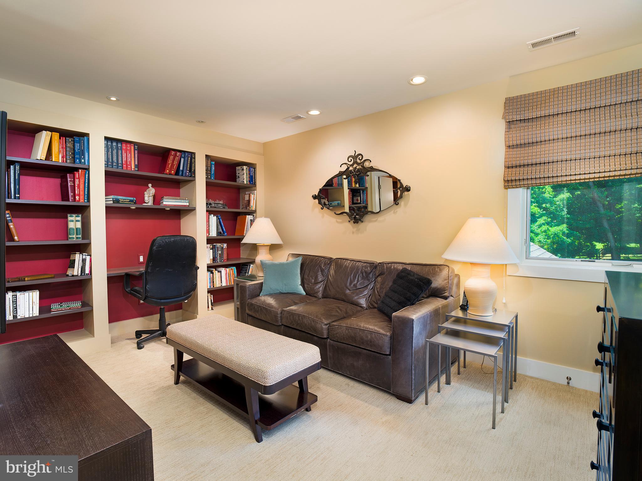 BRYN MAWR - Residential
