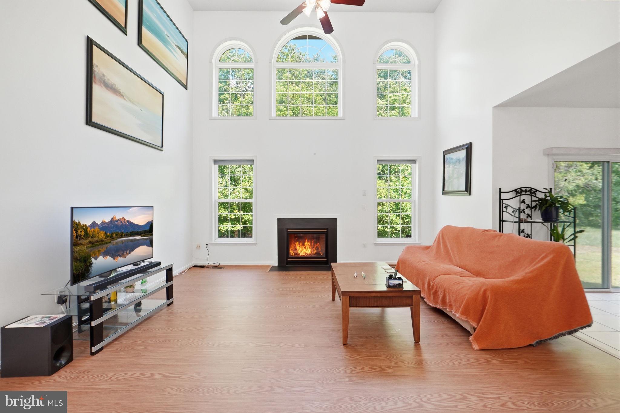 HORIZON HILLS - Residential