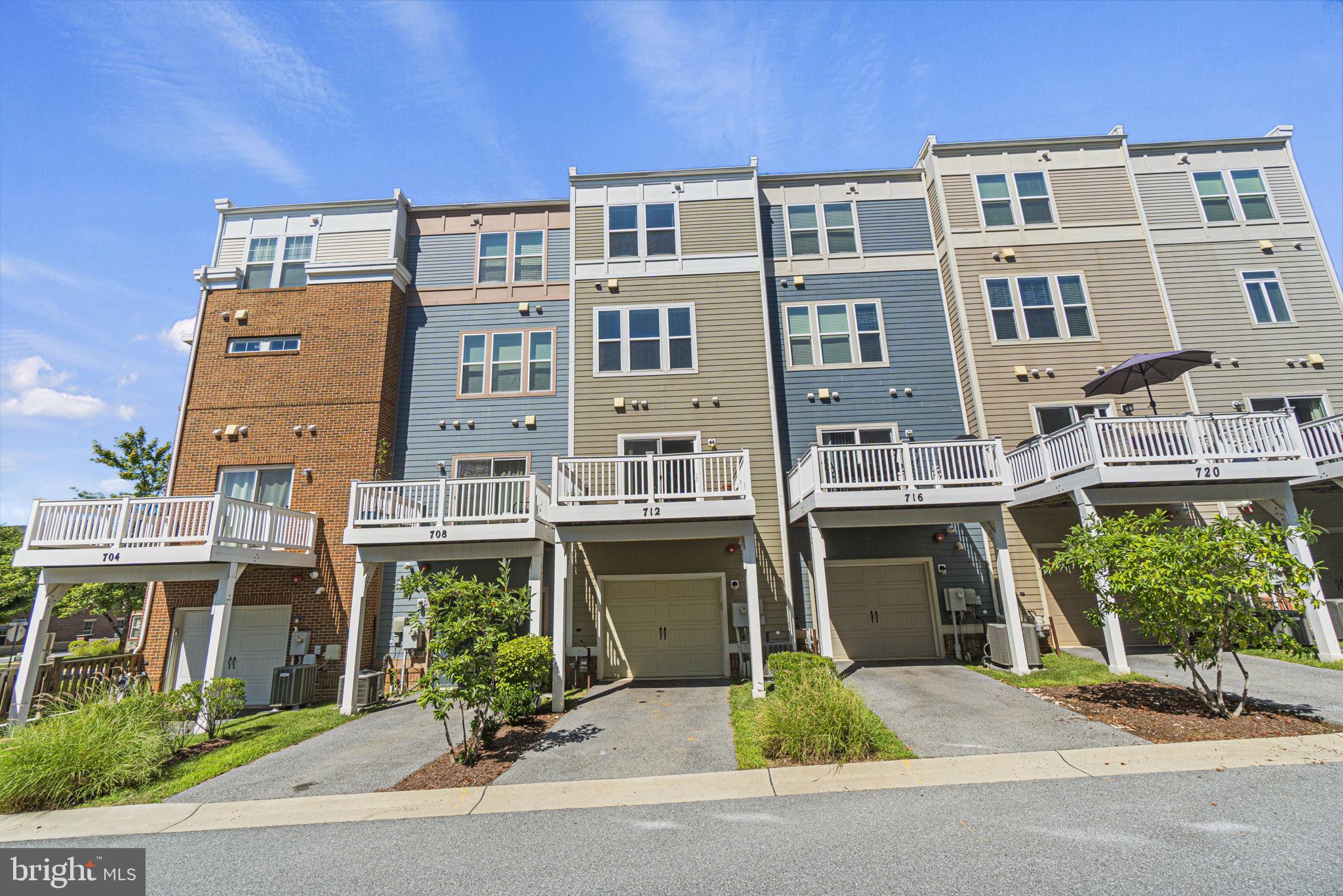 CROWN - Residential