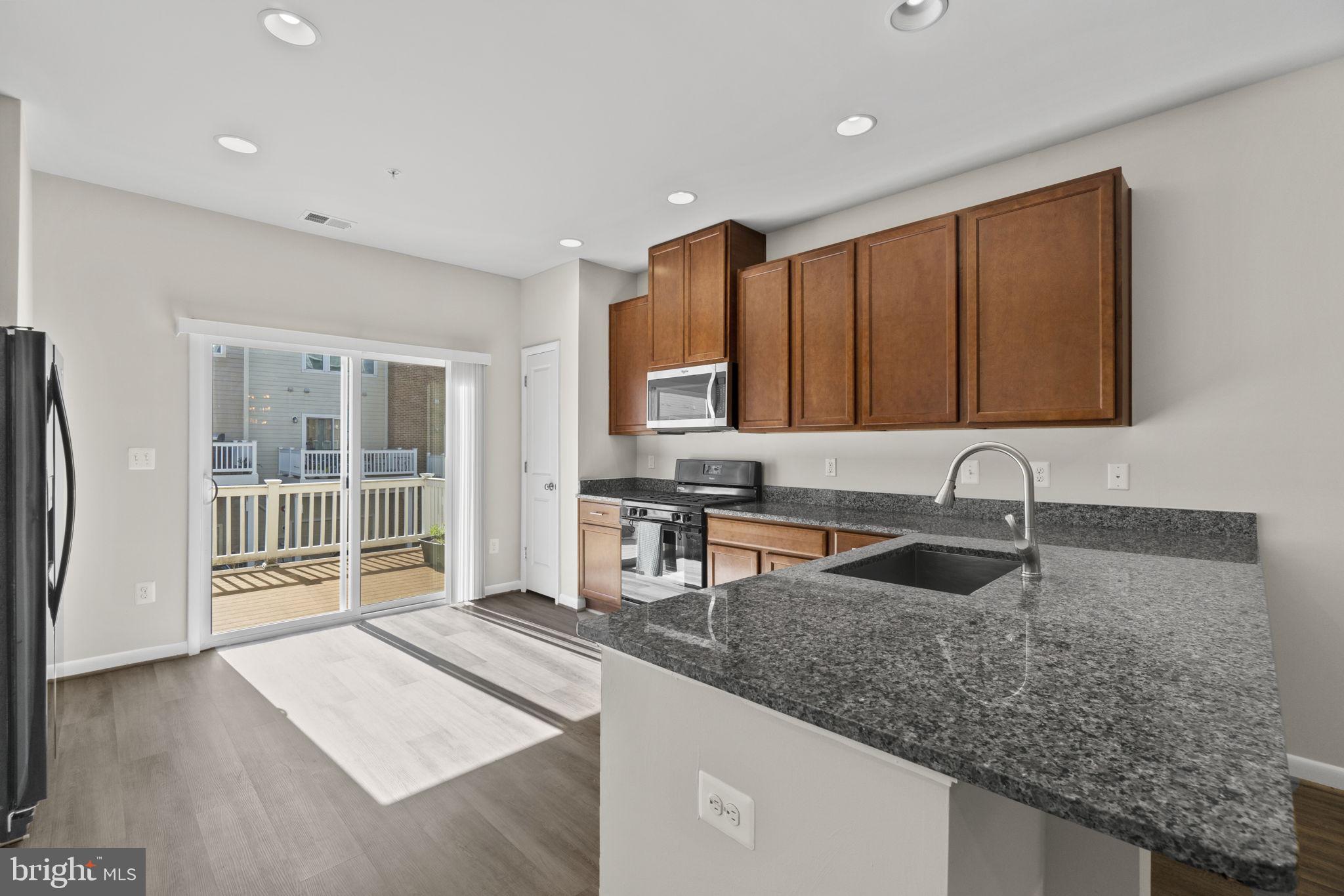 CROWN - Residential