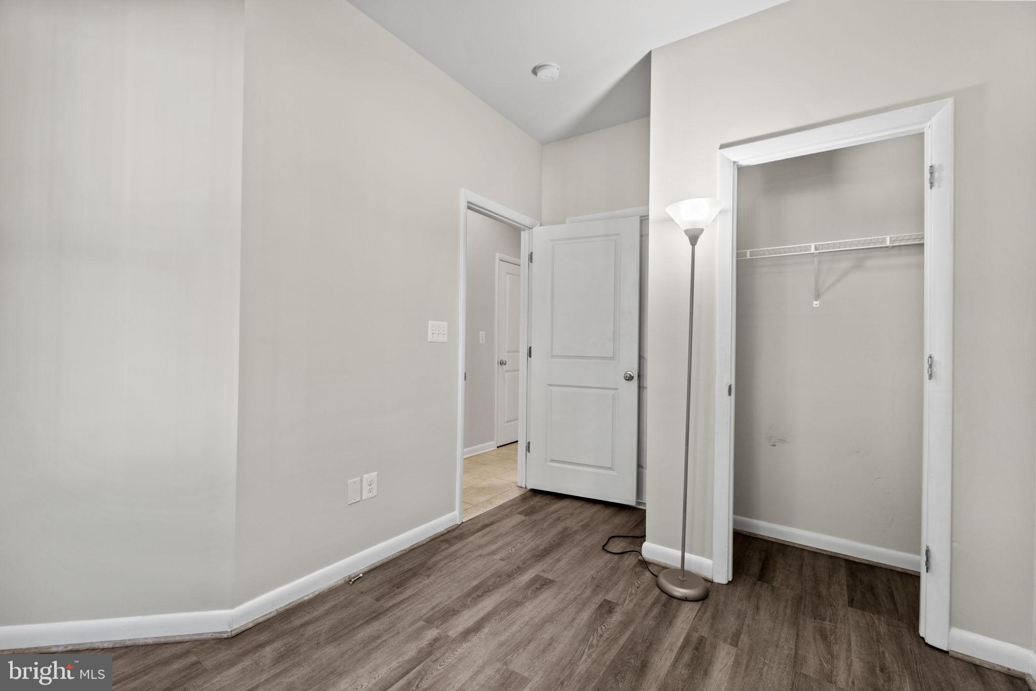 CROWN - Residential