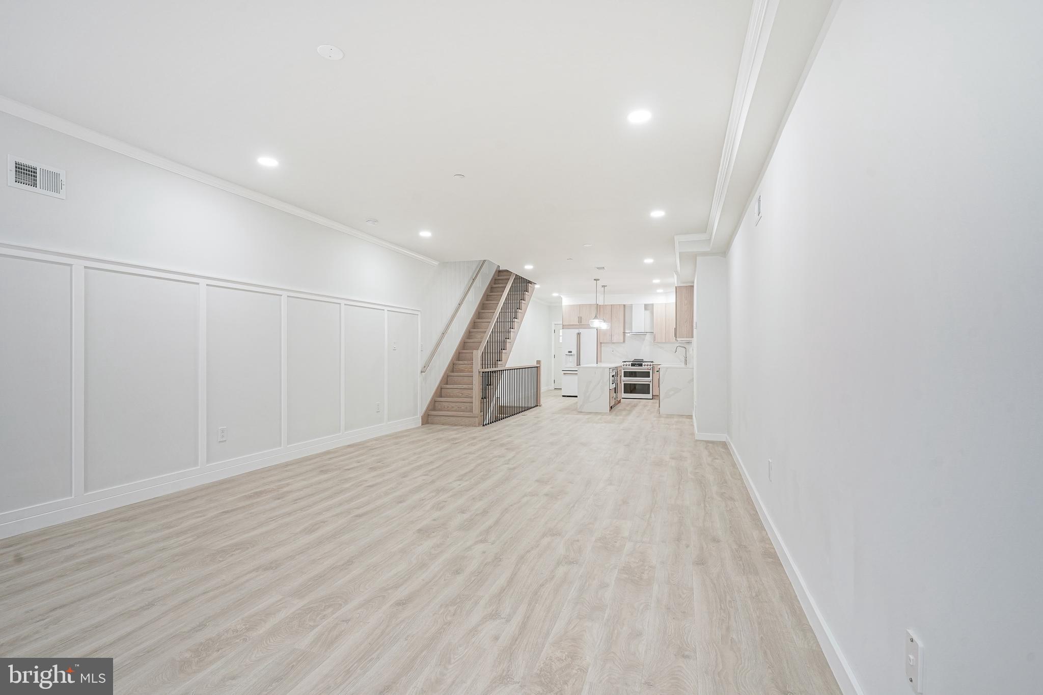 PASSYUNK SQUARE - Residential