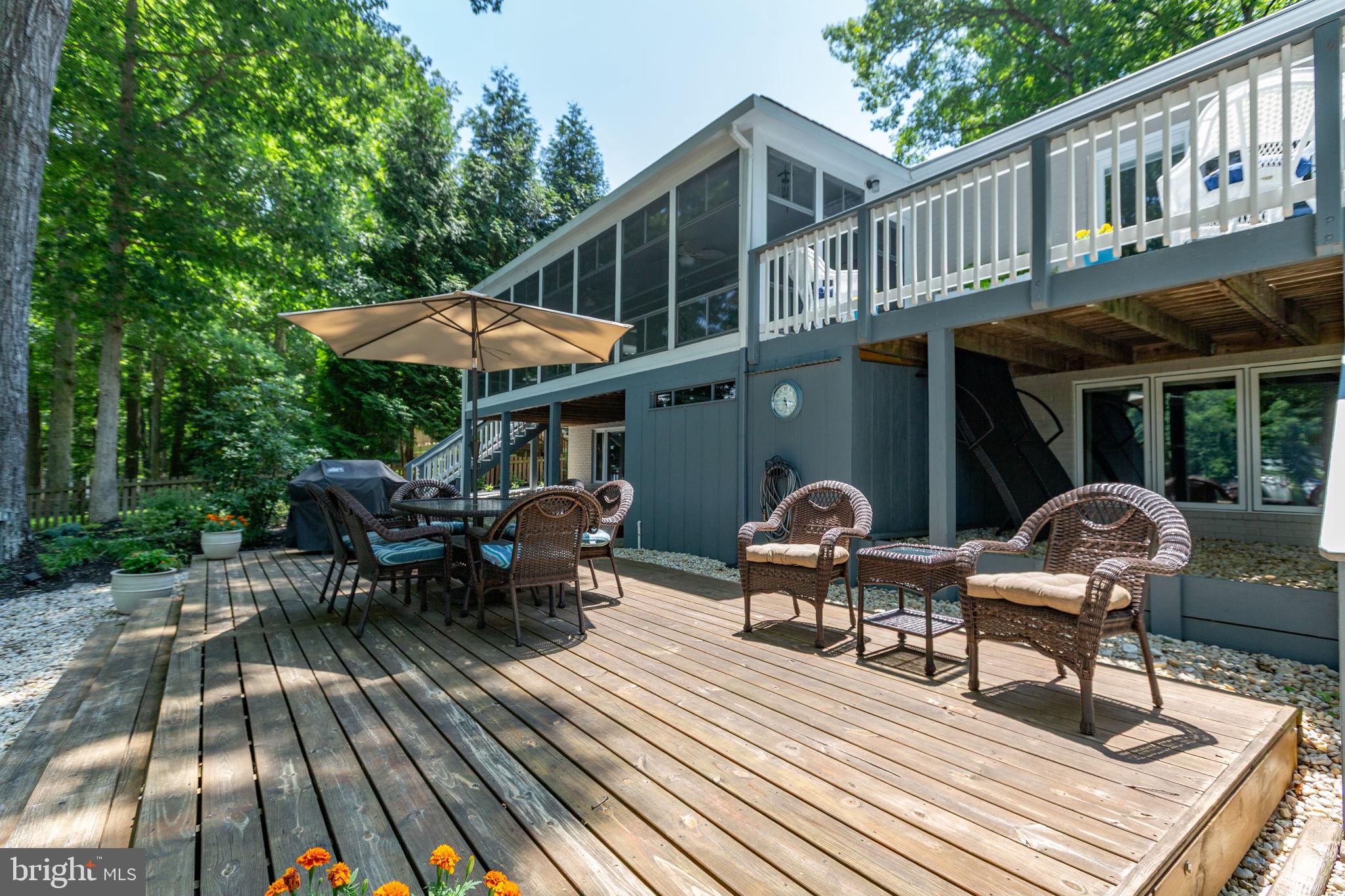 LAKE CAROLINE - Residential