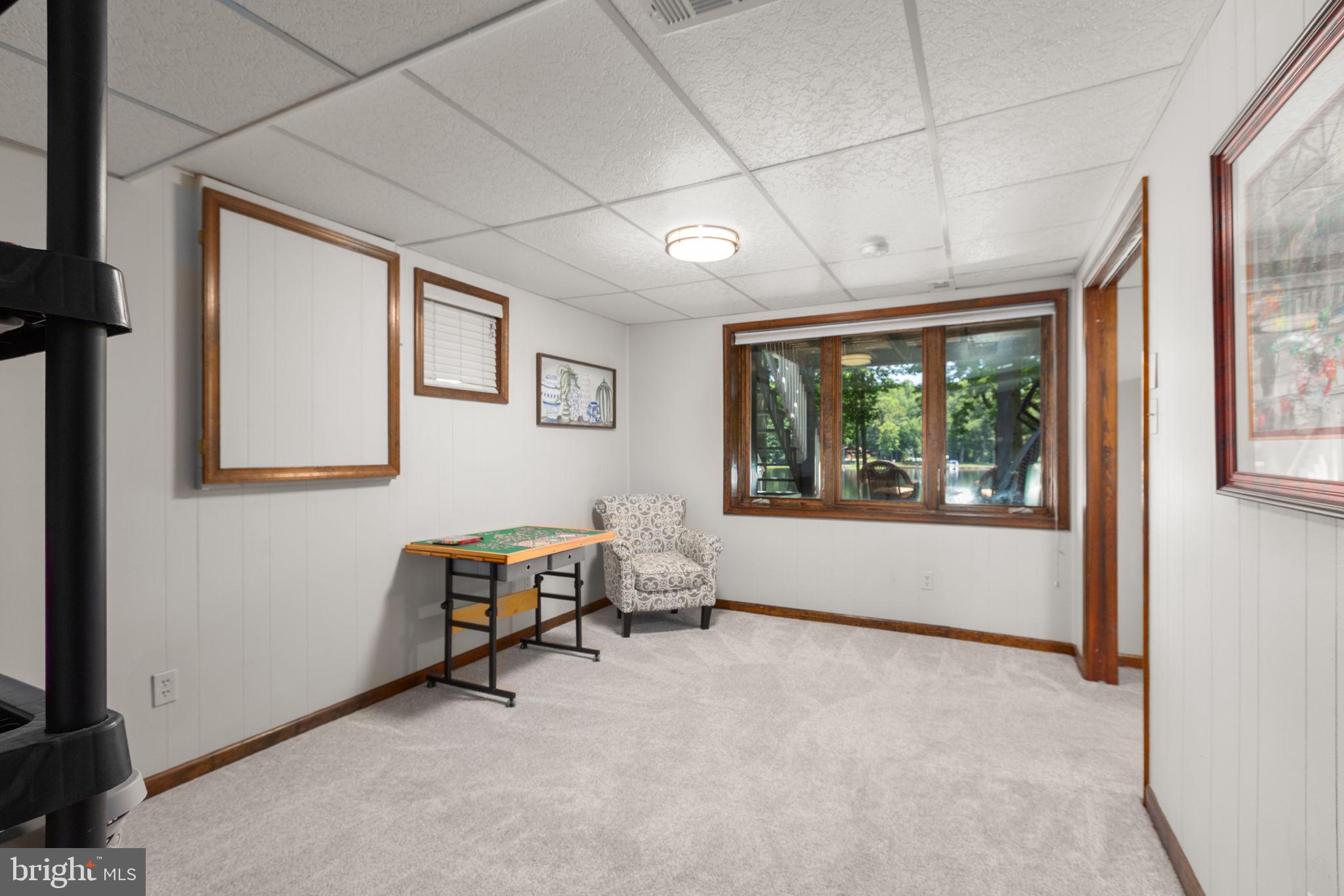 LAKE CAROLINE - Residential