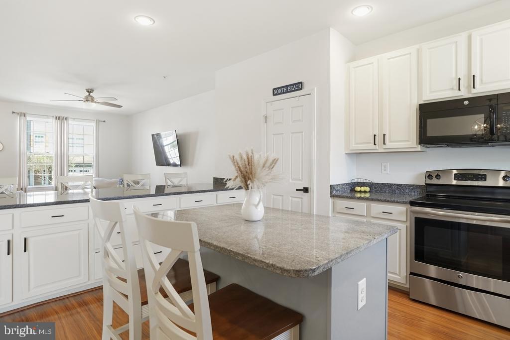 SAN FRANCISCO BY THE BAY - Residential
