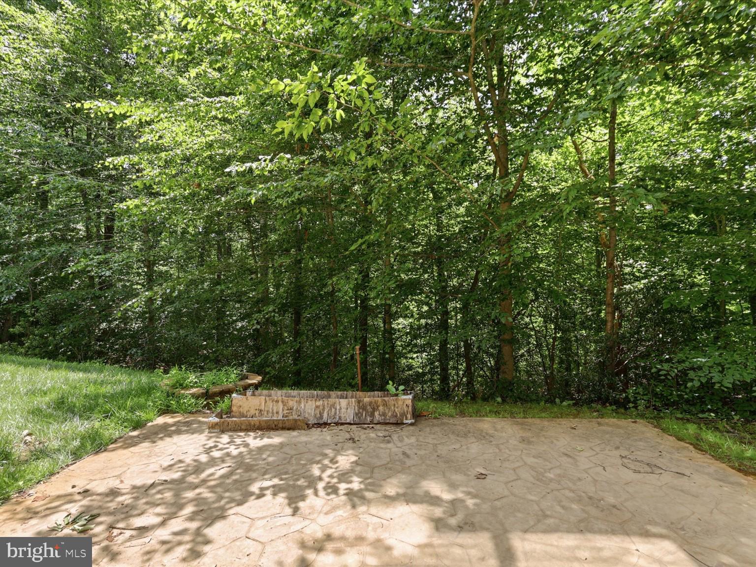 CAMP GEARY ESTATES - Residential