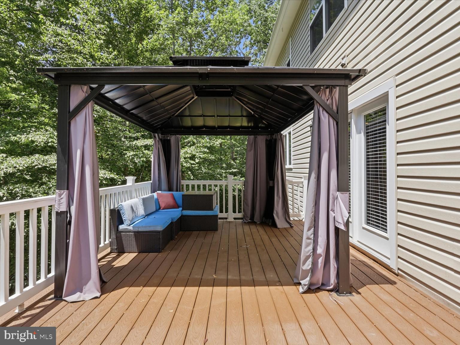 CAMP GEARY ESTATES - Residential