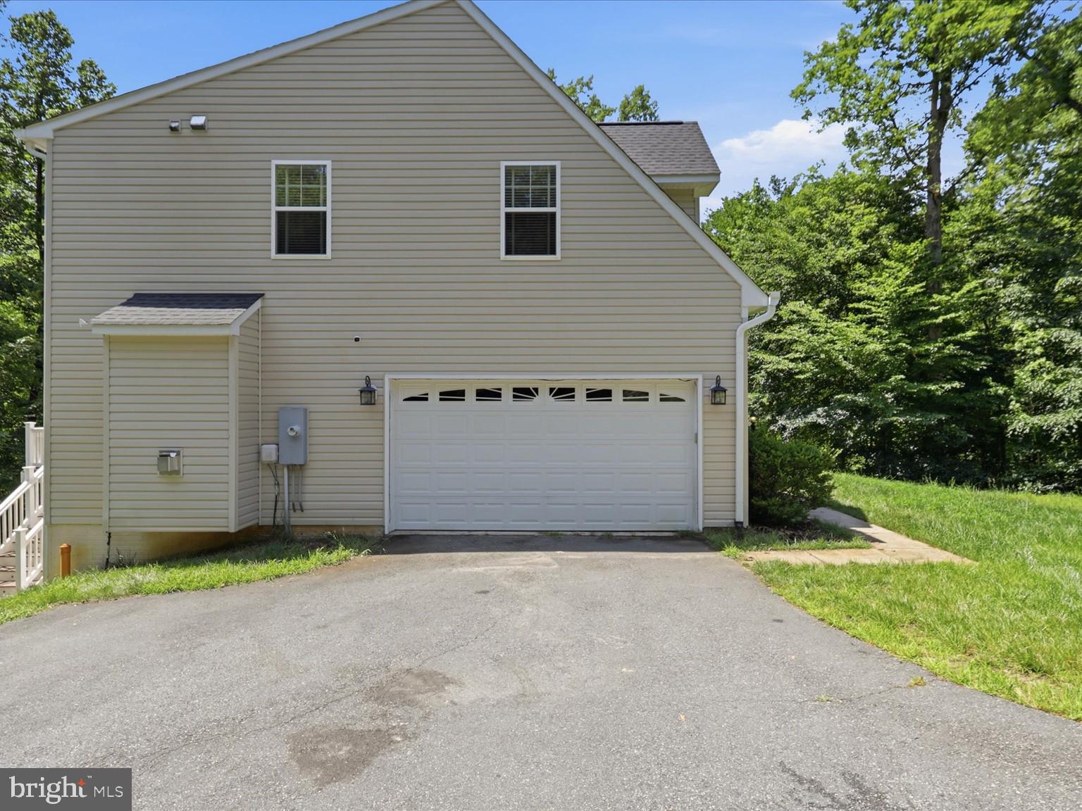 CAMP GEARY ESTATES - Residential