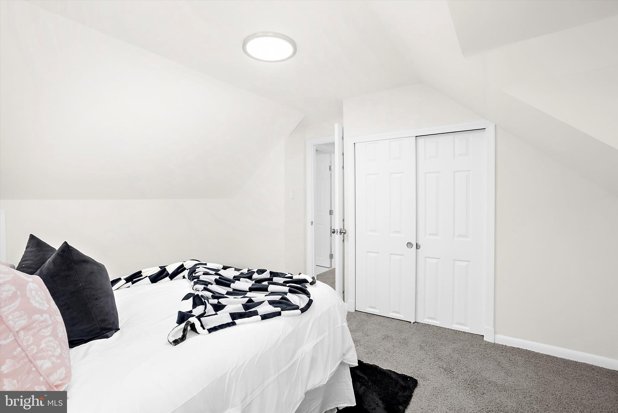 LINTHICUM HEIGHTS - Residential