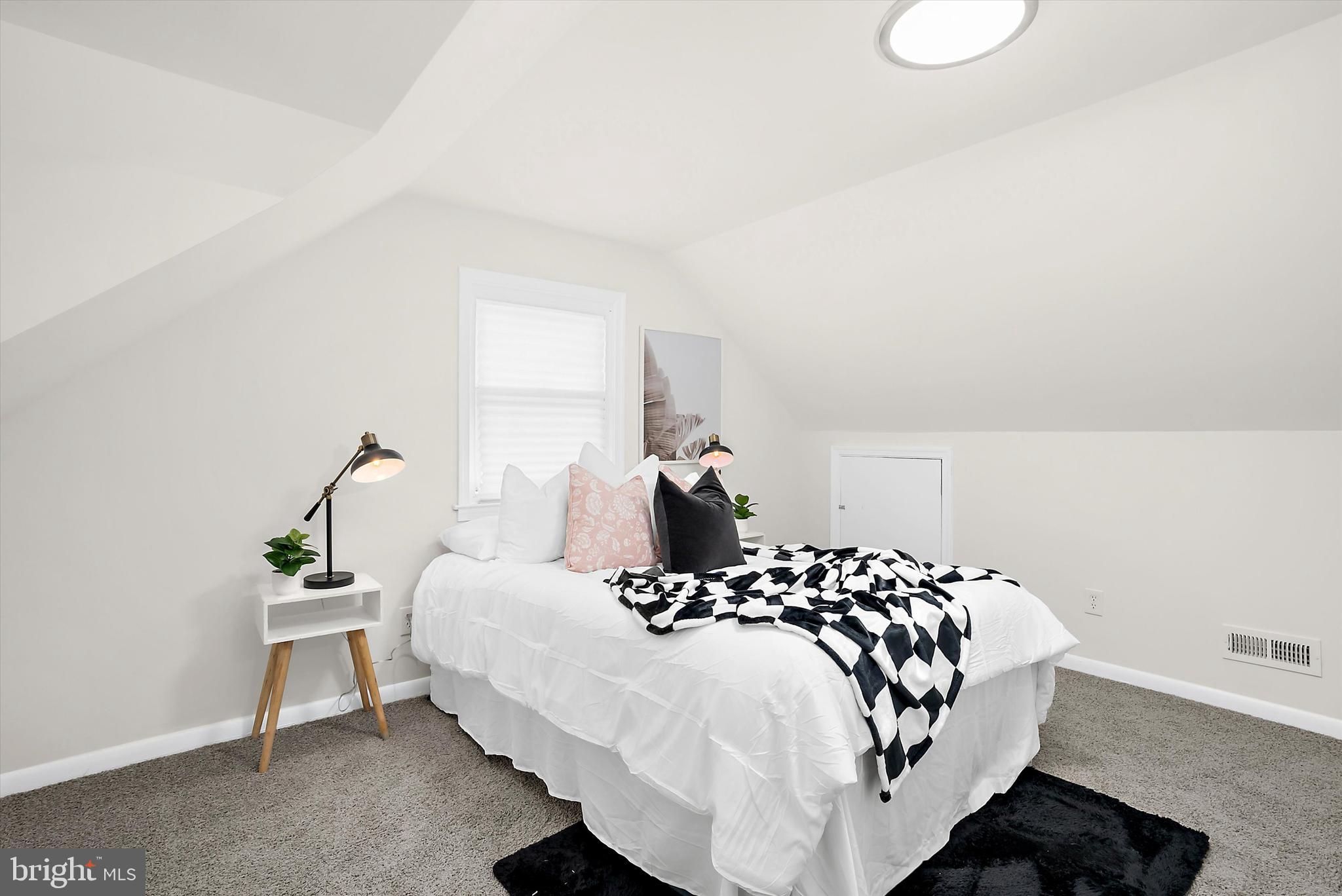 LINTHICUM HEIGHTS - Residential