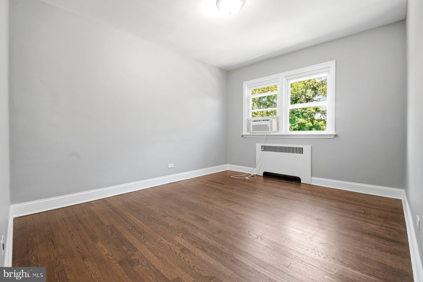 IRVINGTON - Residential