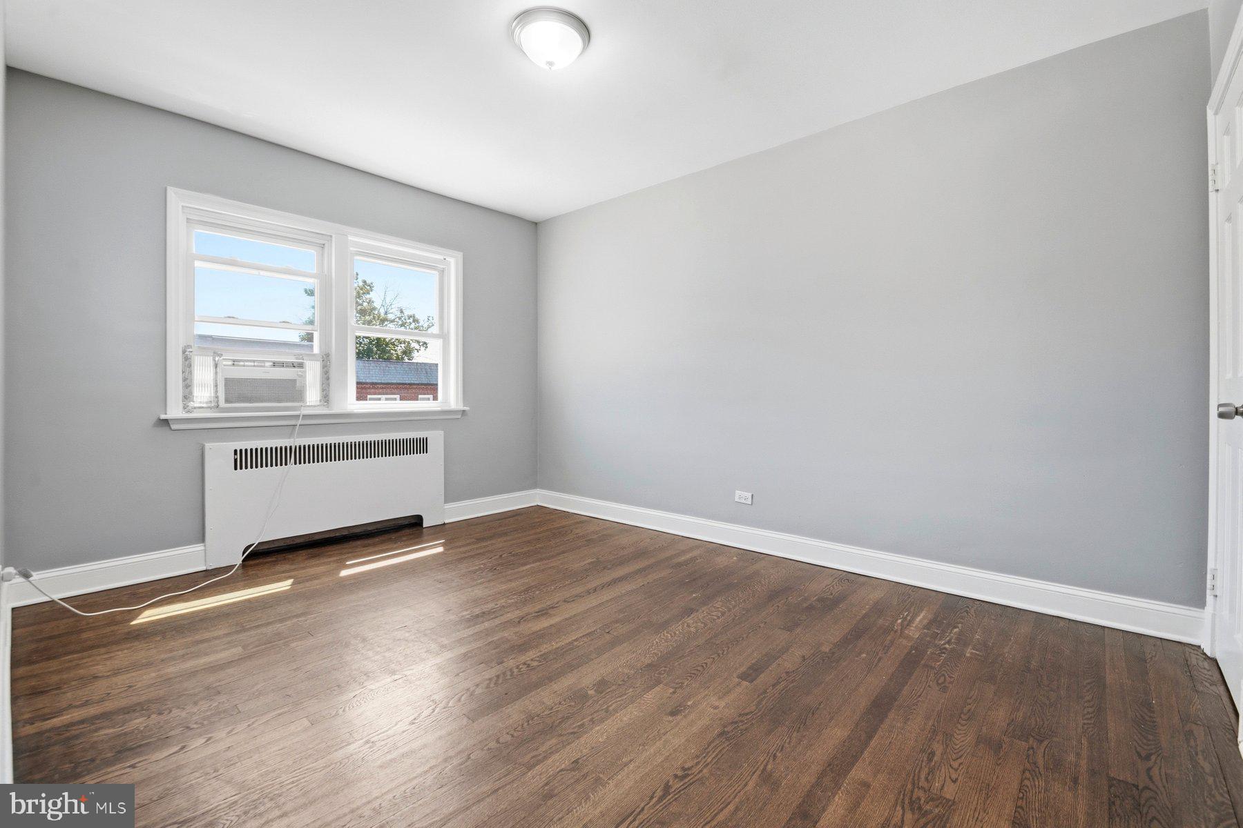 IRVINGTON - Residential