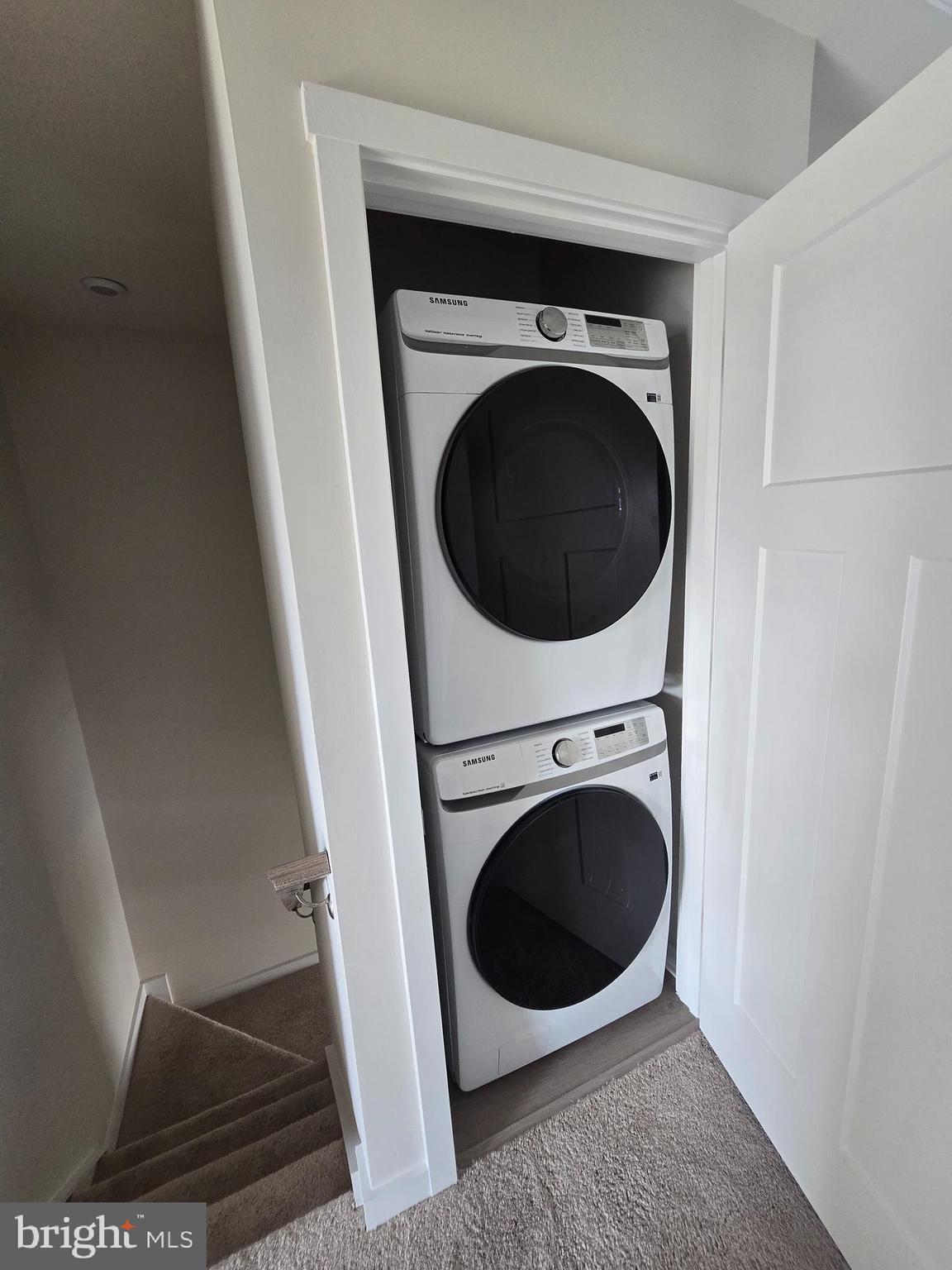 SOUTH BROOK - Residential Lease