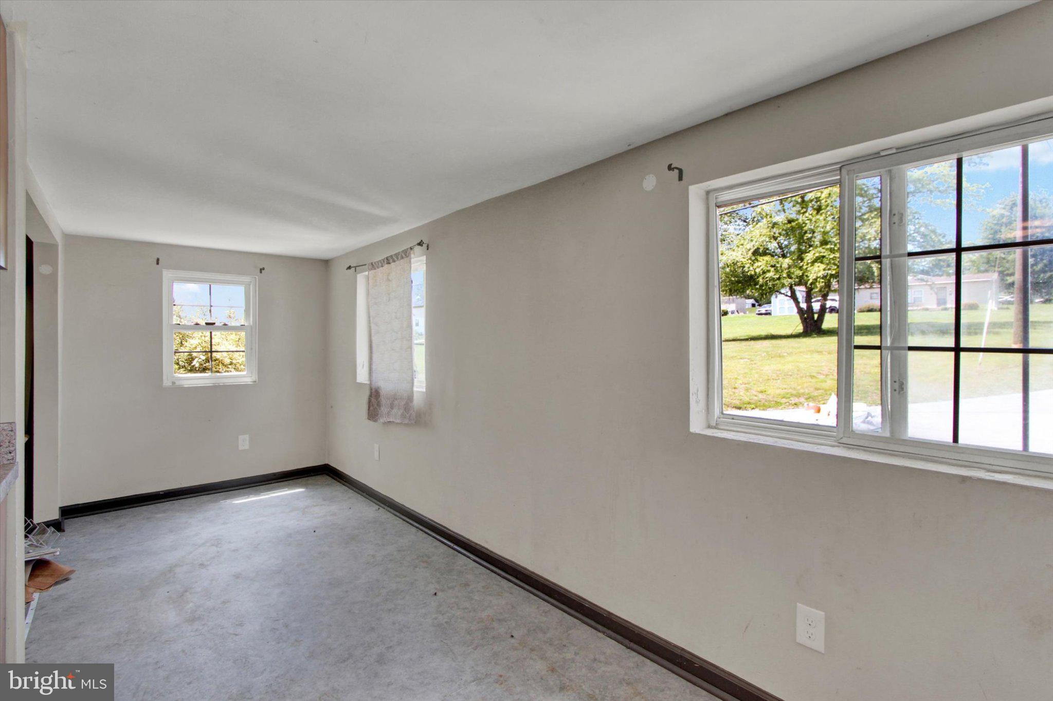 LOWER WINDSOR TWP - Residential