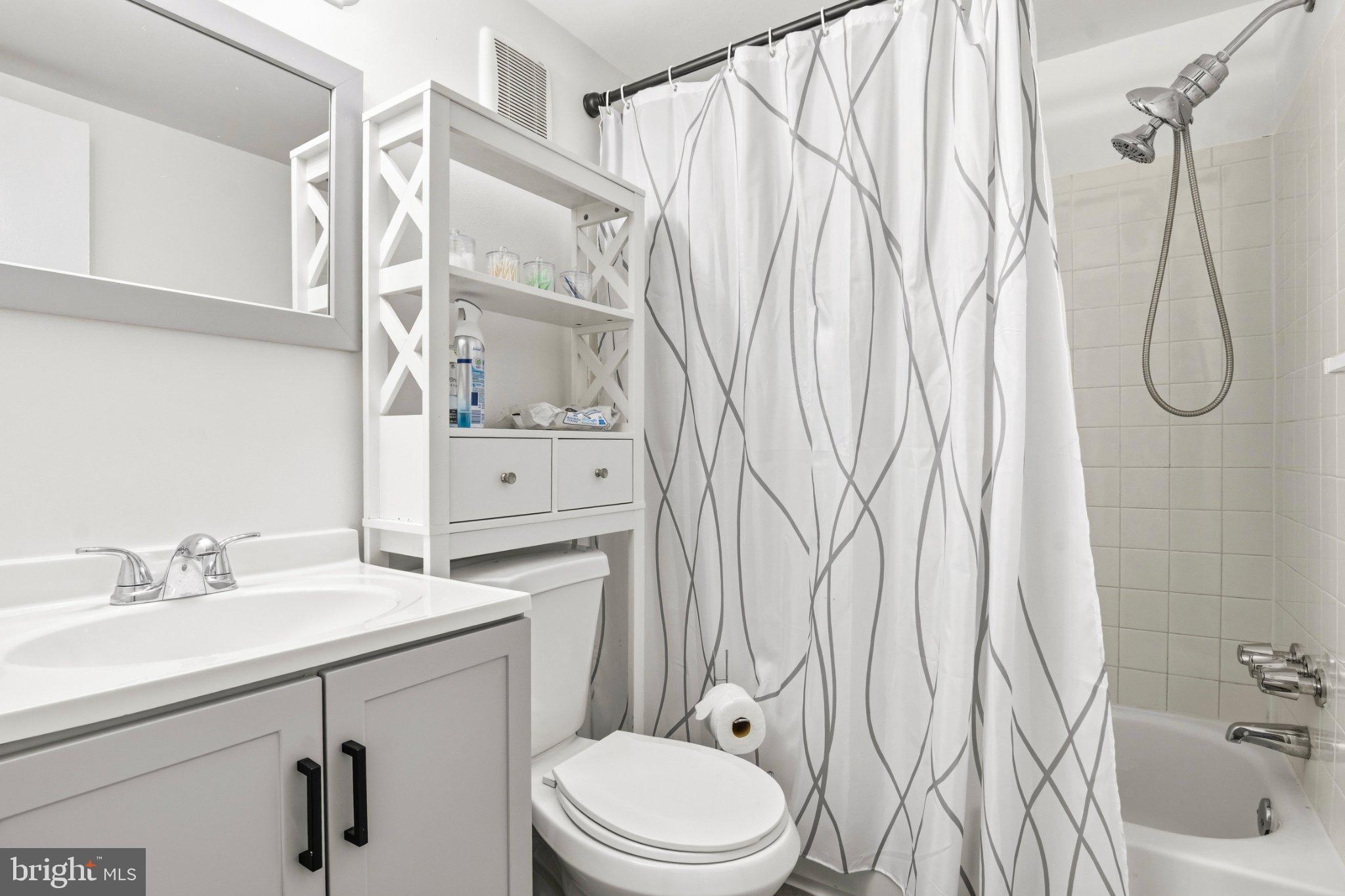 FOXCROFT COLONY - Residential