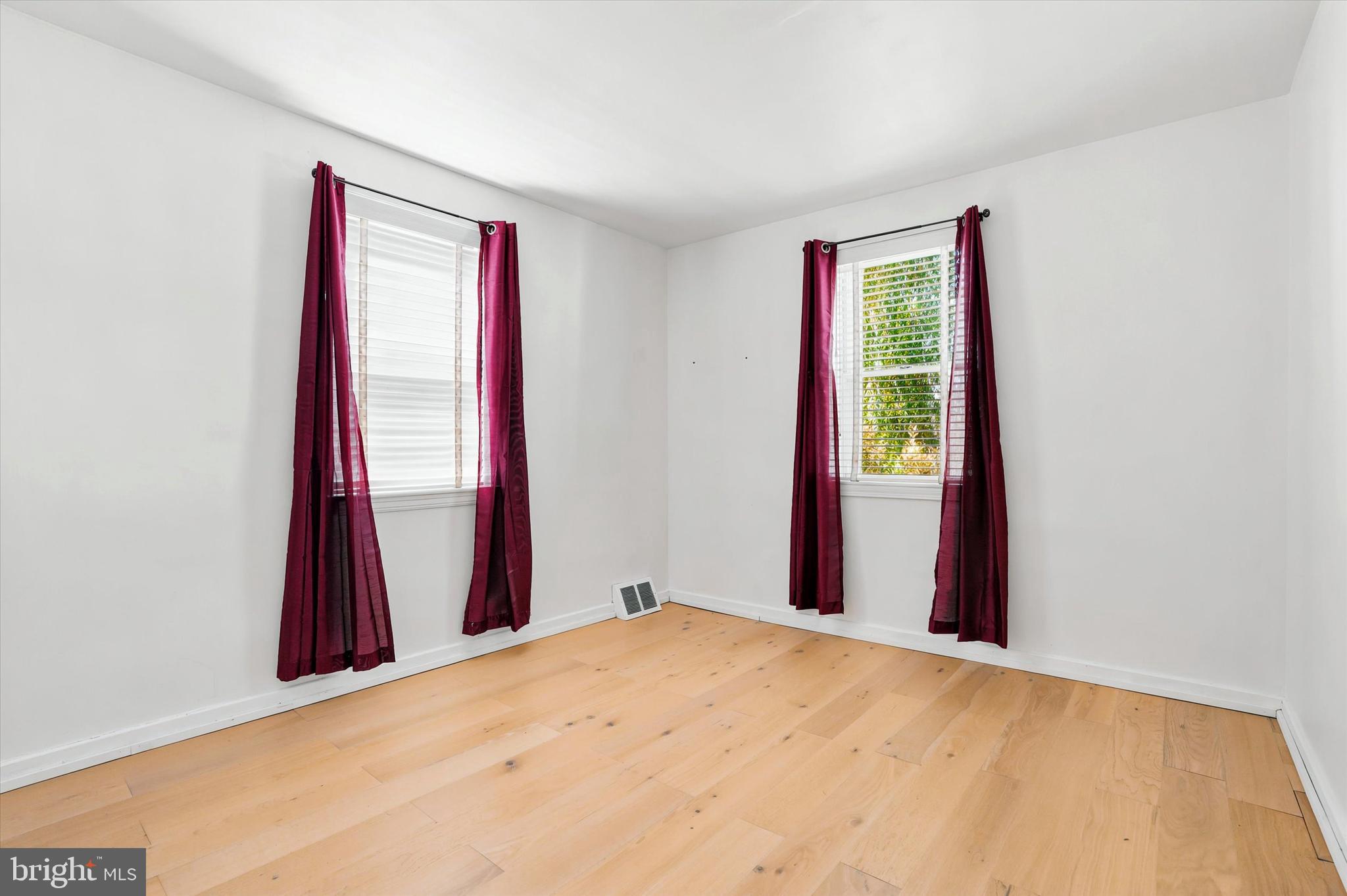 ACADEMY GARDENS - Residential