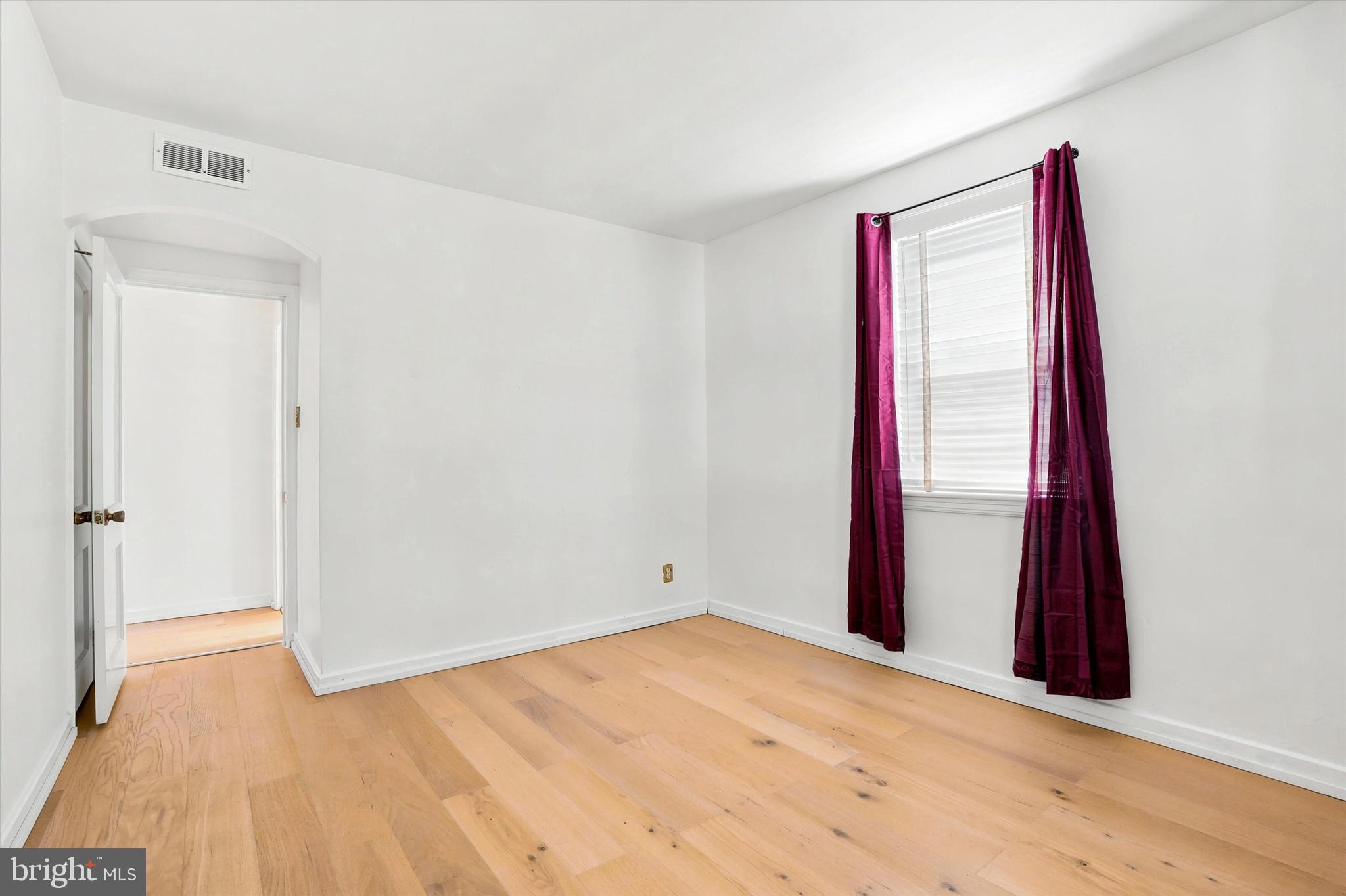 ACADEMY GARDENS - Residential