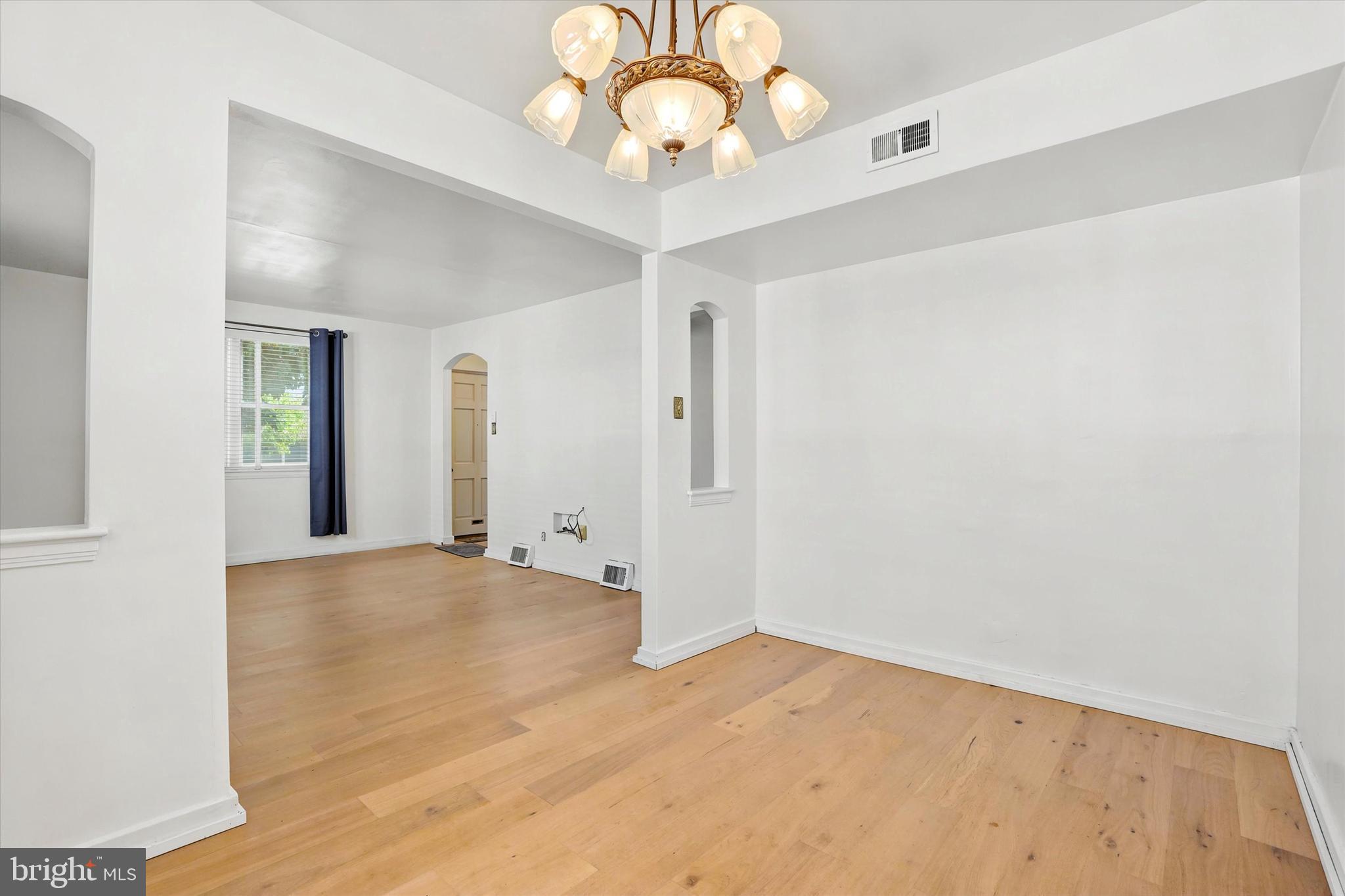 ACADEMY GARDENS - Residential