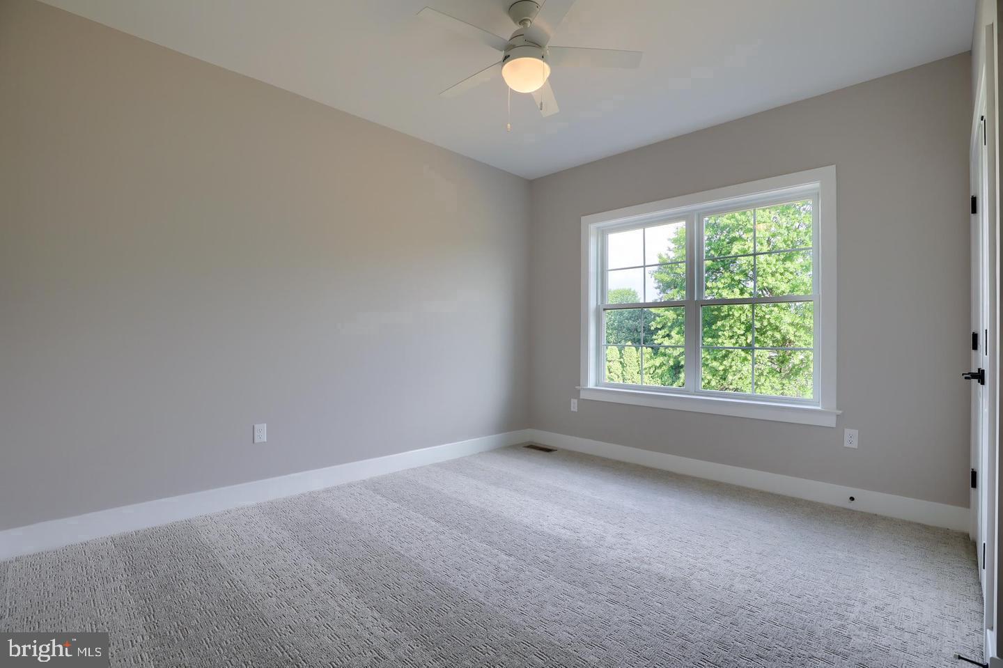 HAYDN MANOR - Residential