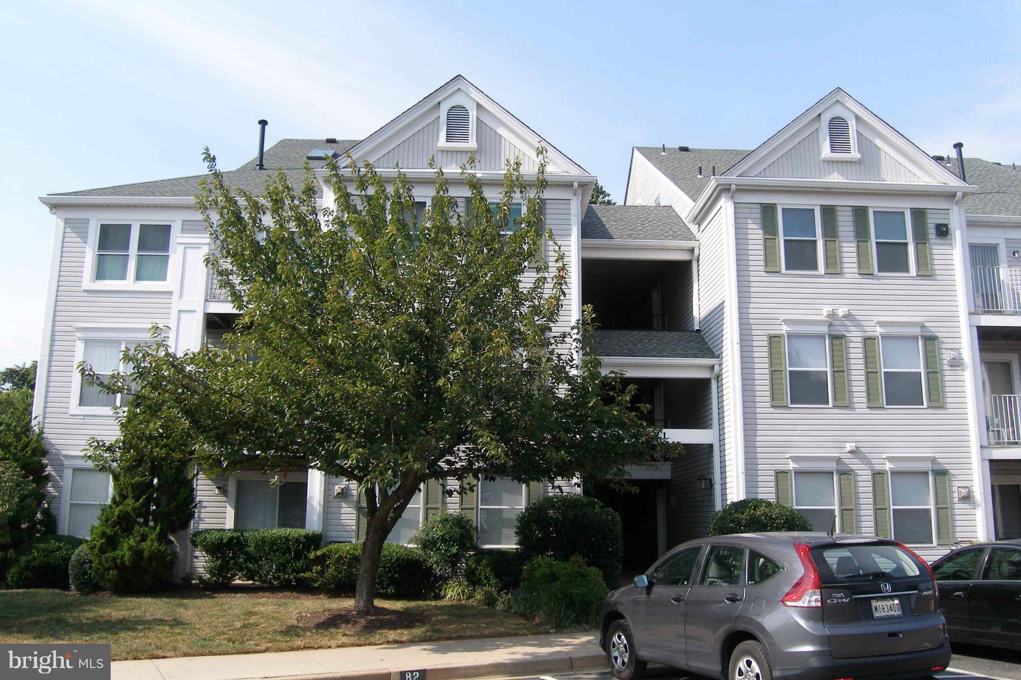 DECOVERLY - Residential Lease