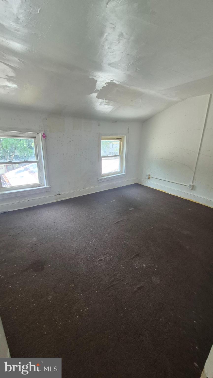 NORRISTOWN - Residential