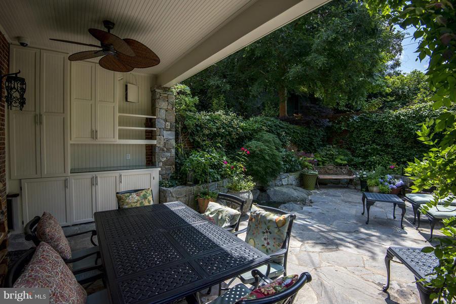 GEORGETOWN - Residential