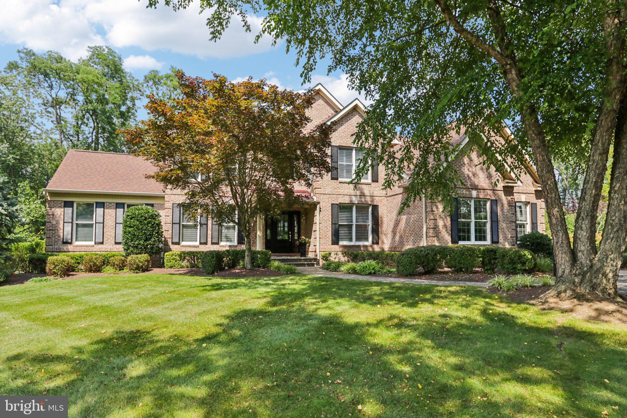 DEVONSHIRE ESTATES - Residential