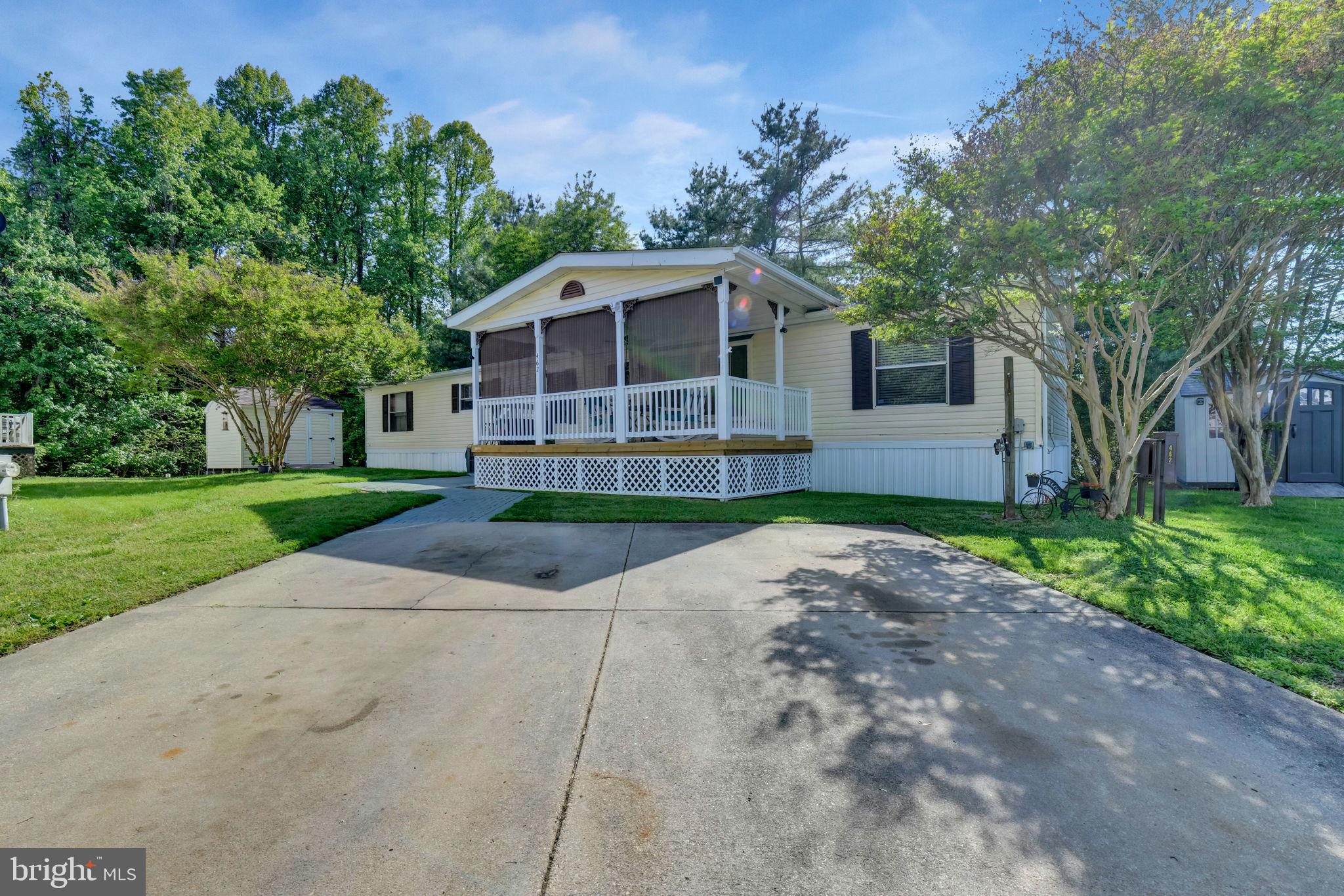 BOONES ESTATES - Residential