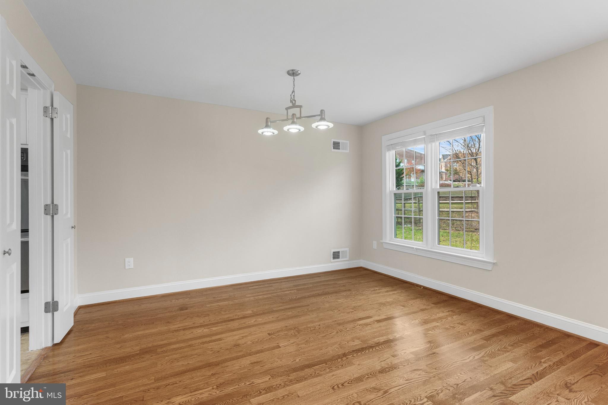 HIGHLAND STONE - Residential Lease